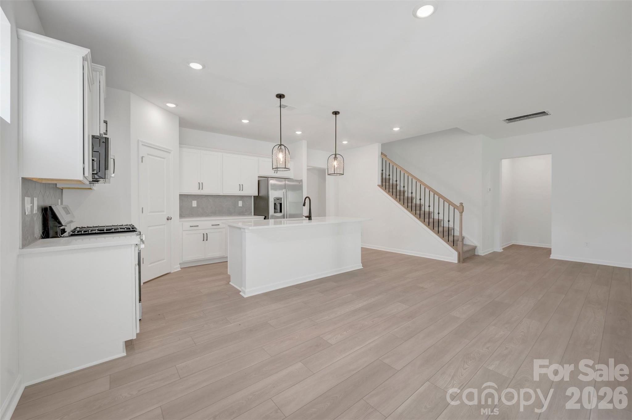 1777 Boulder Ridge Drive Property Photo 9