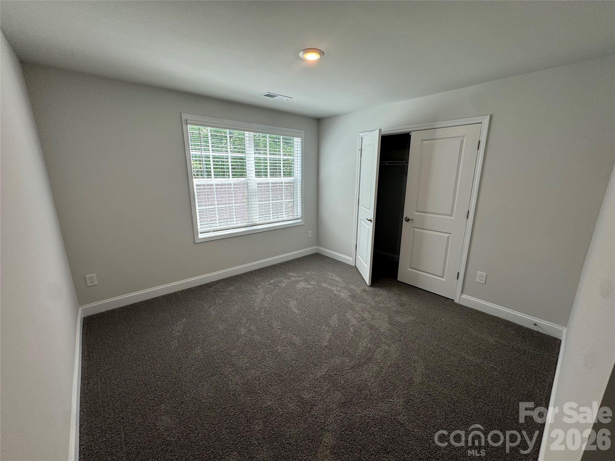 1606 Autumn Lane 114 Property Photo 29