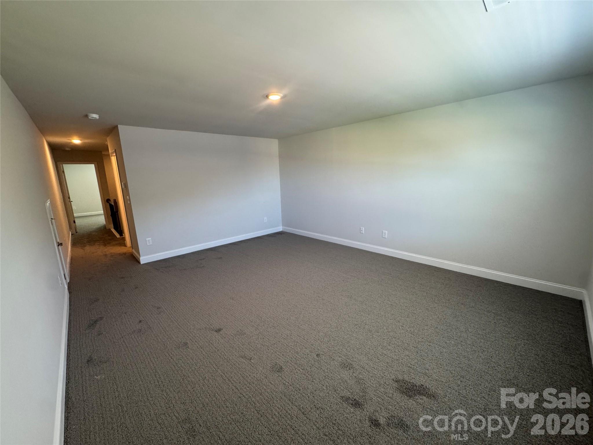 1606 Autumn Lane 114 Property Photo 34