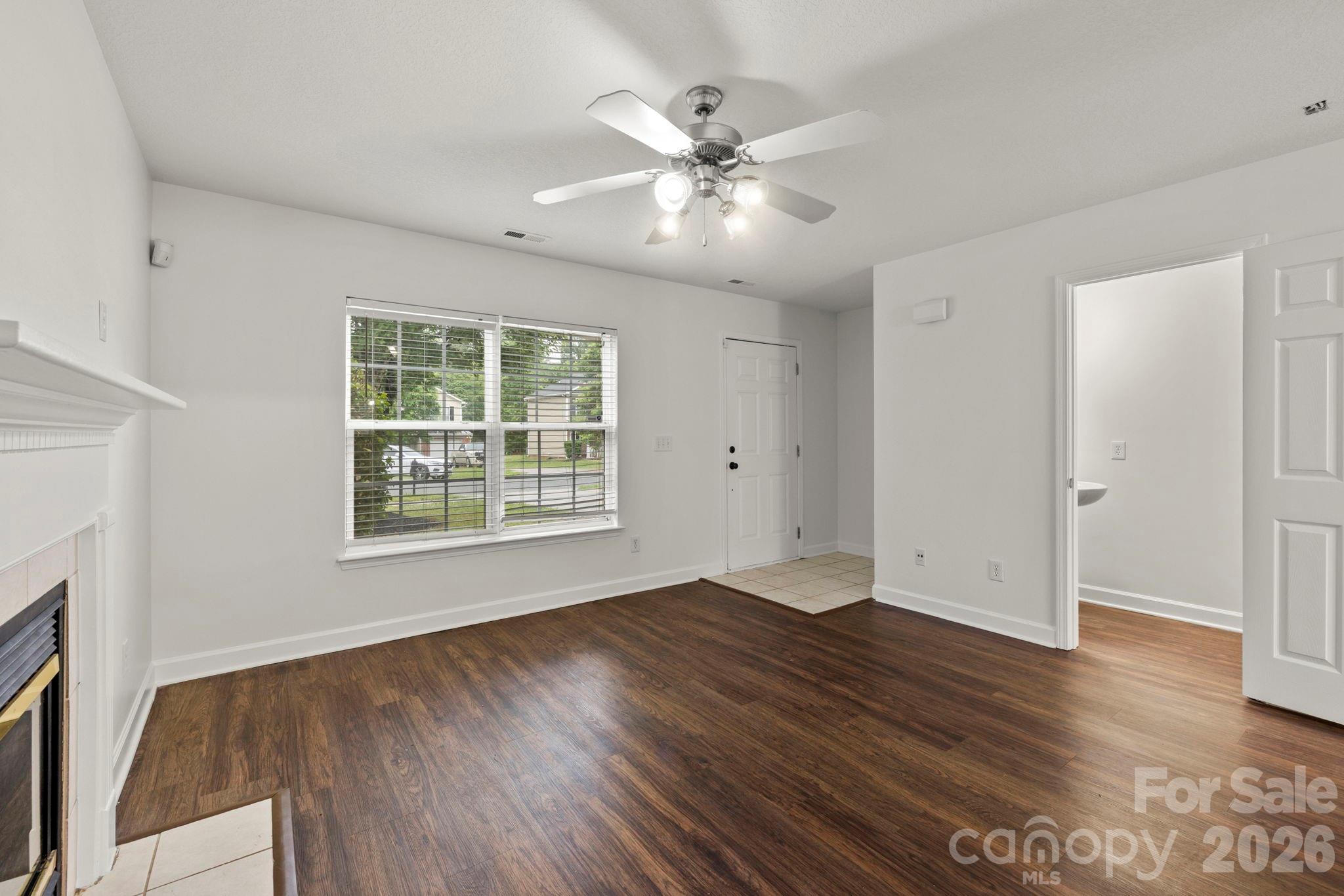 6618 Wicked Oak Lane Property Photo 6