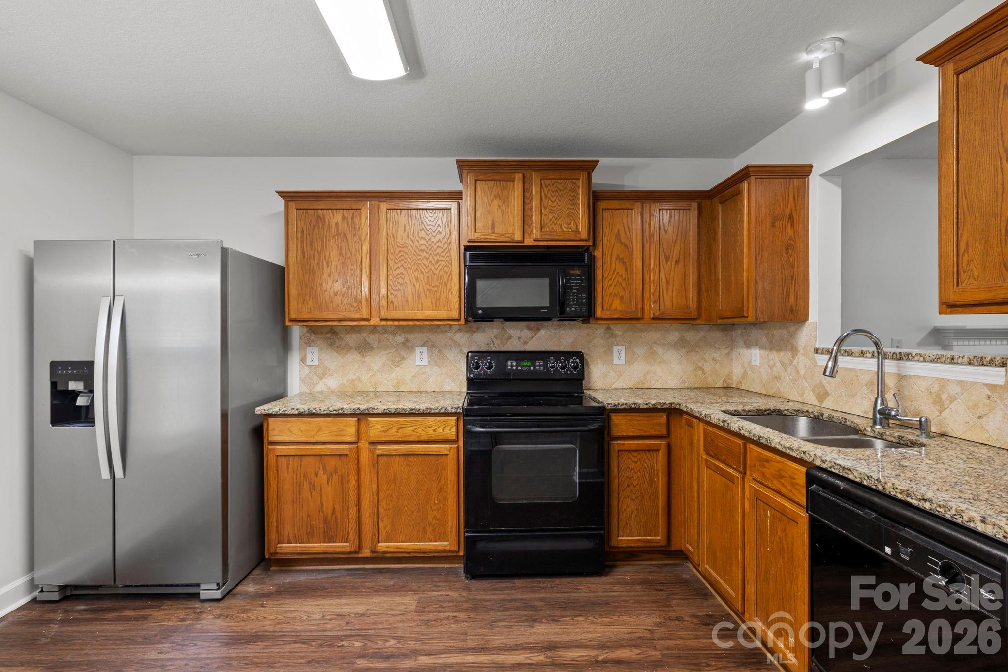 6618 Wicked Oak Lane Property Photo 9