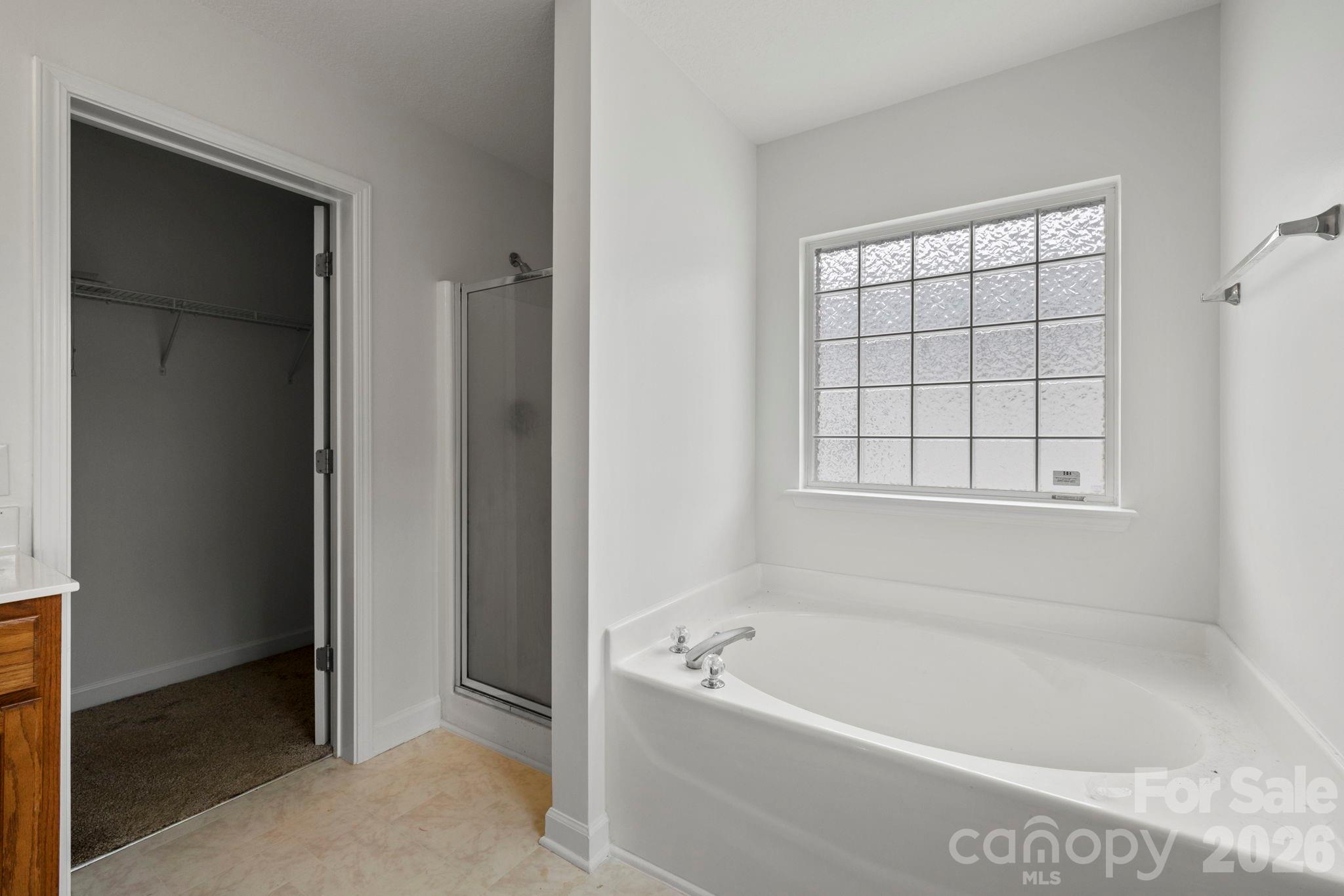 6618 Wicked Oak Lane Property Photo 17
