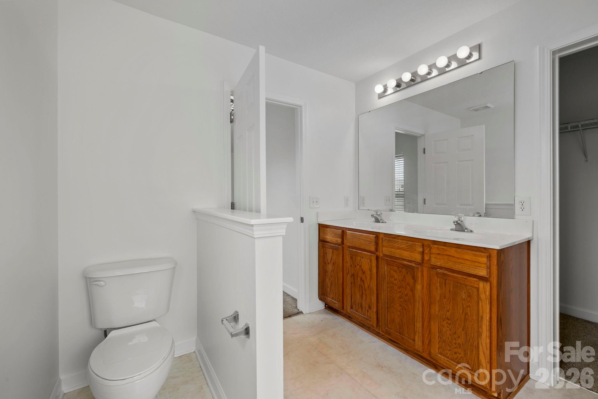 6618 Wicked Oak Lane Property Photo 18