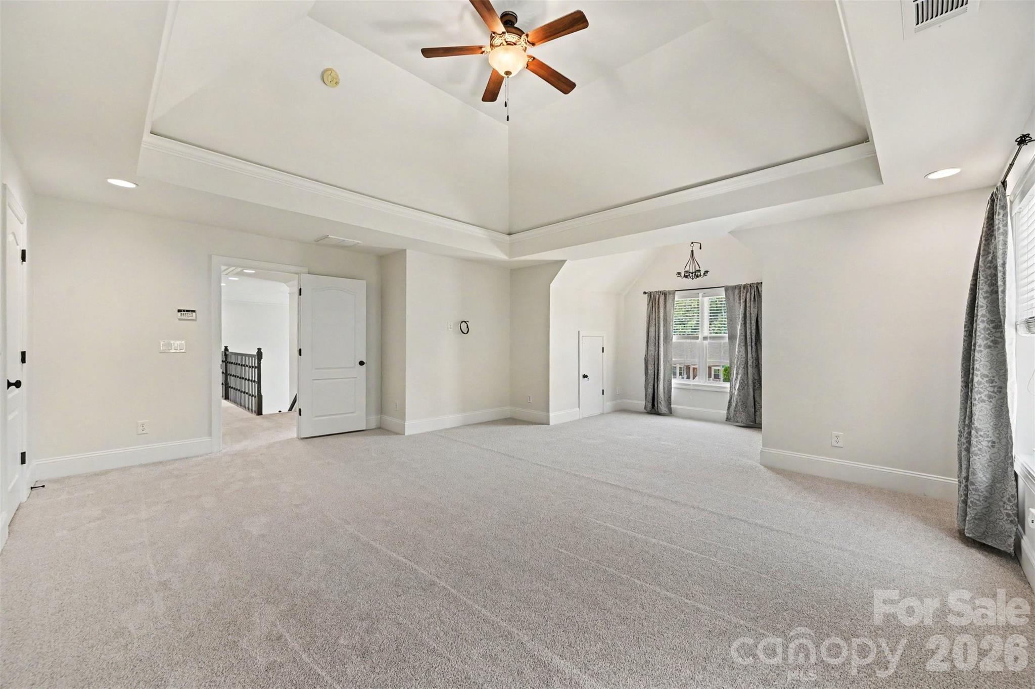 2858 Scarborough Court Property Photo 19