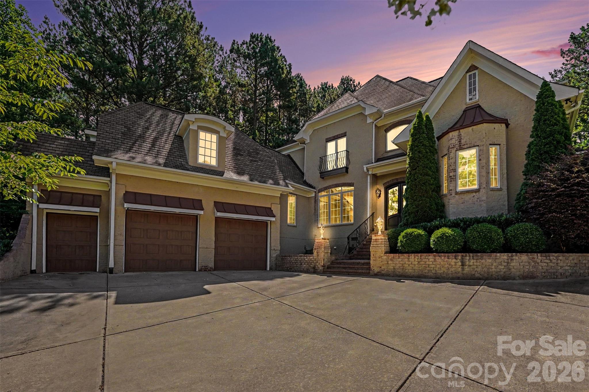 5129 Watermead Lane Property Photo 1