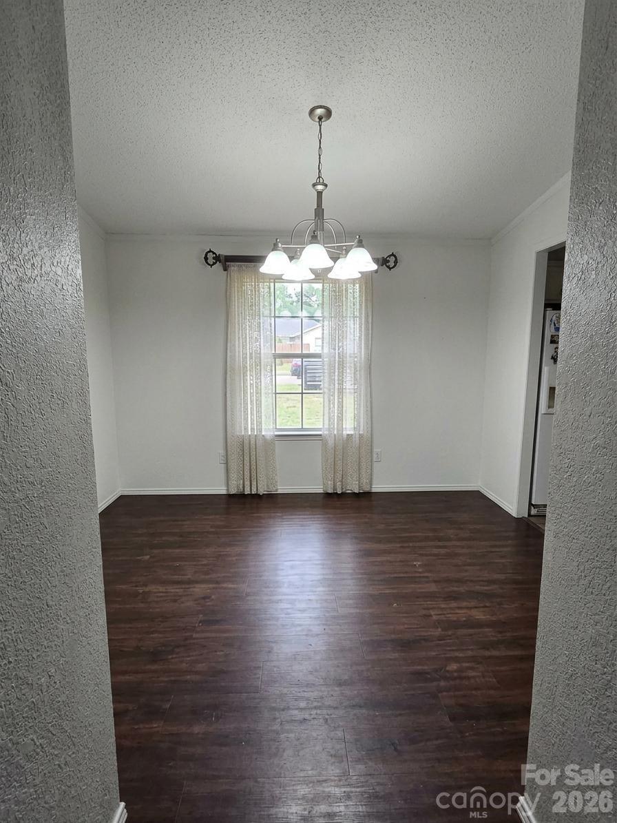1276 Forest Ridge Drive Property Photo 3