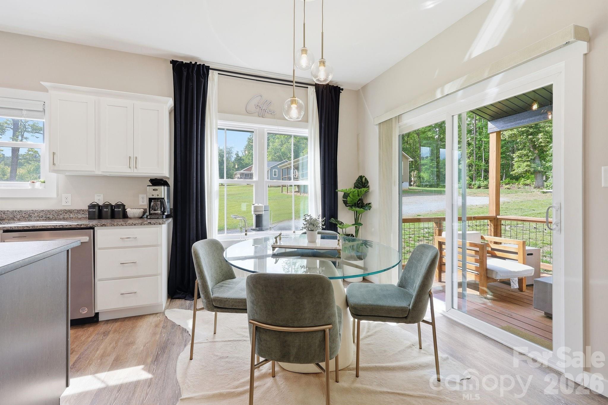 27 Ben Lippen Road Property Photo 14