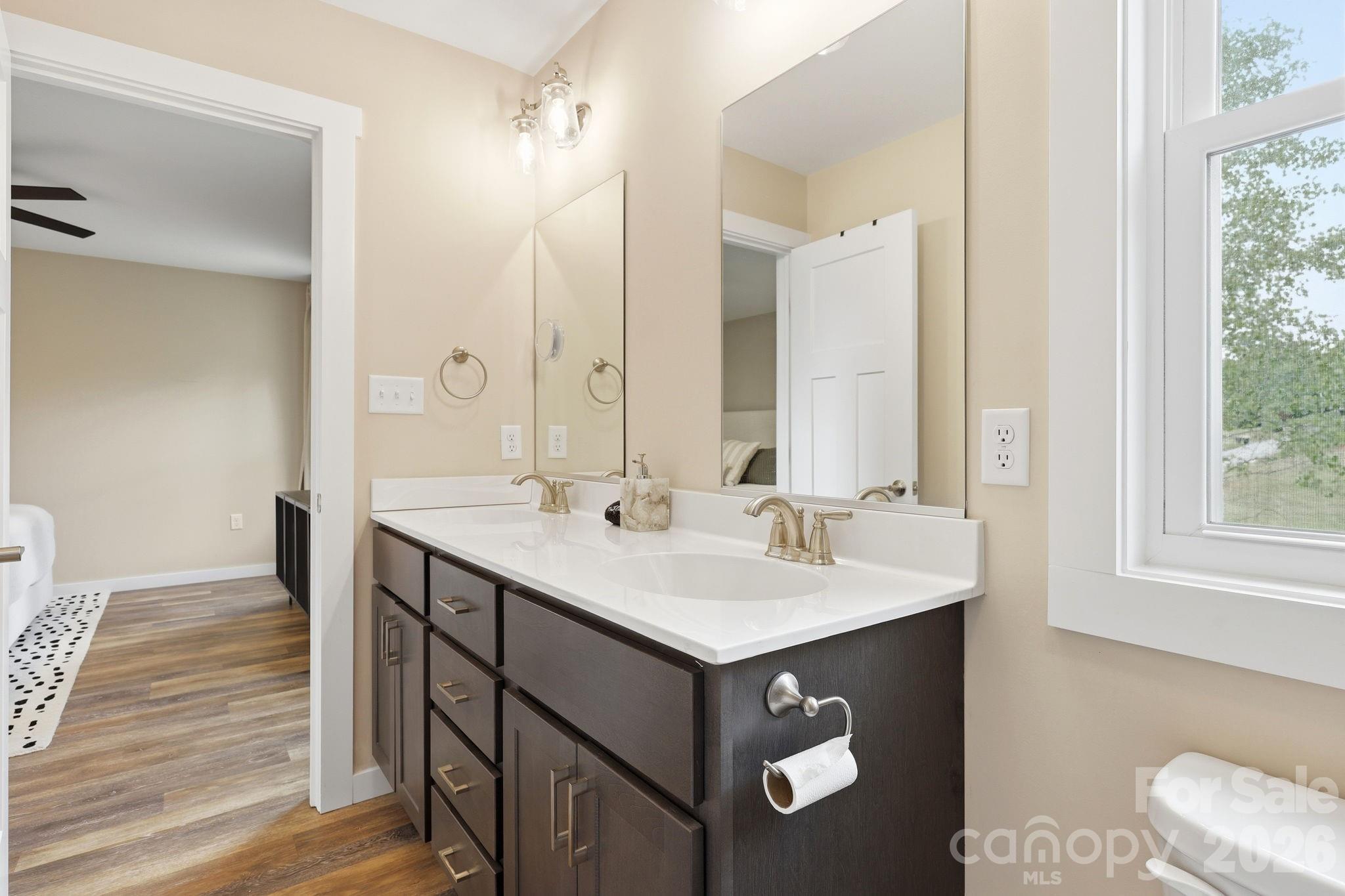 27 Ben Lippen Road Property Photo 27