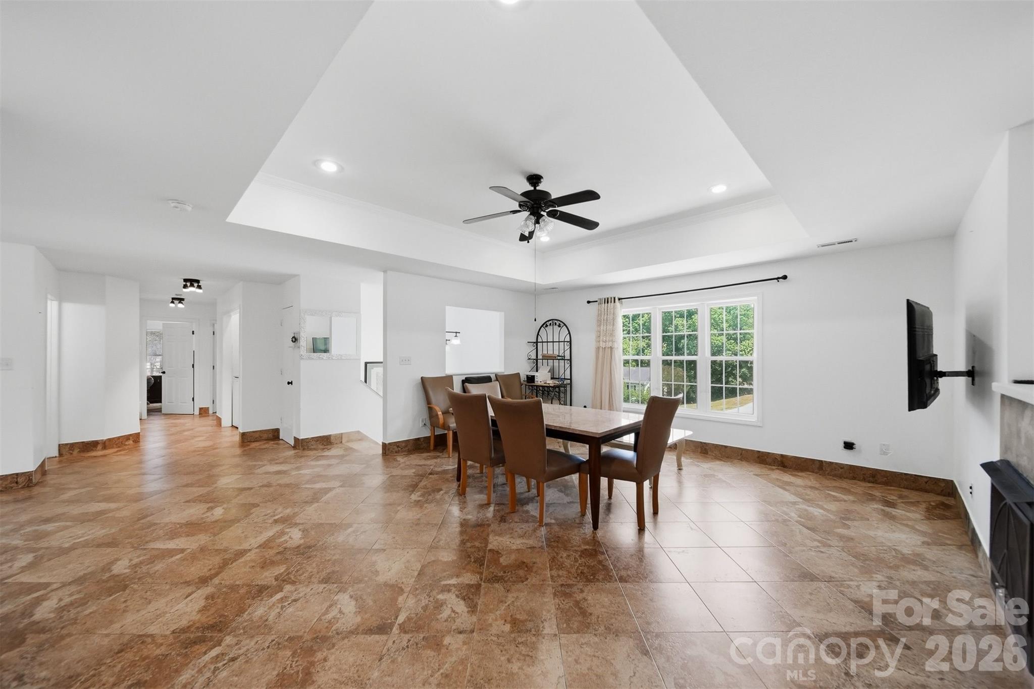 107 Cliffwood Drive Property Photo 4