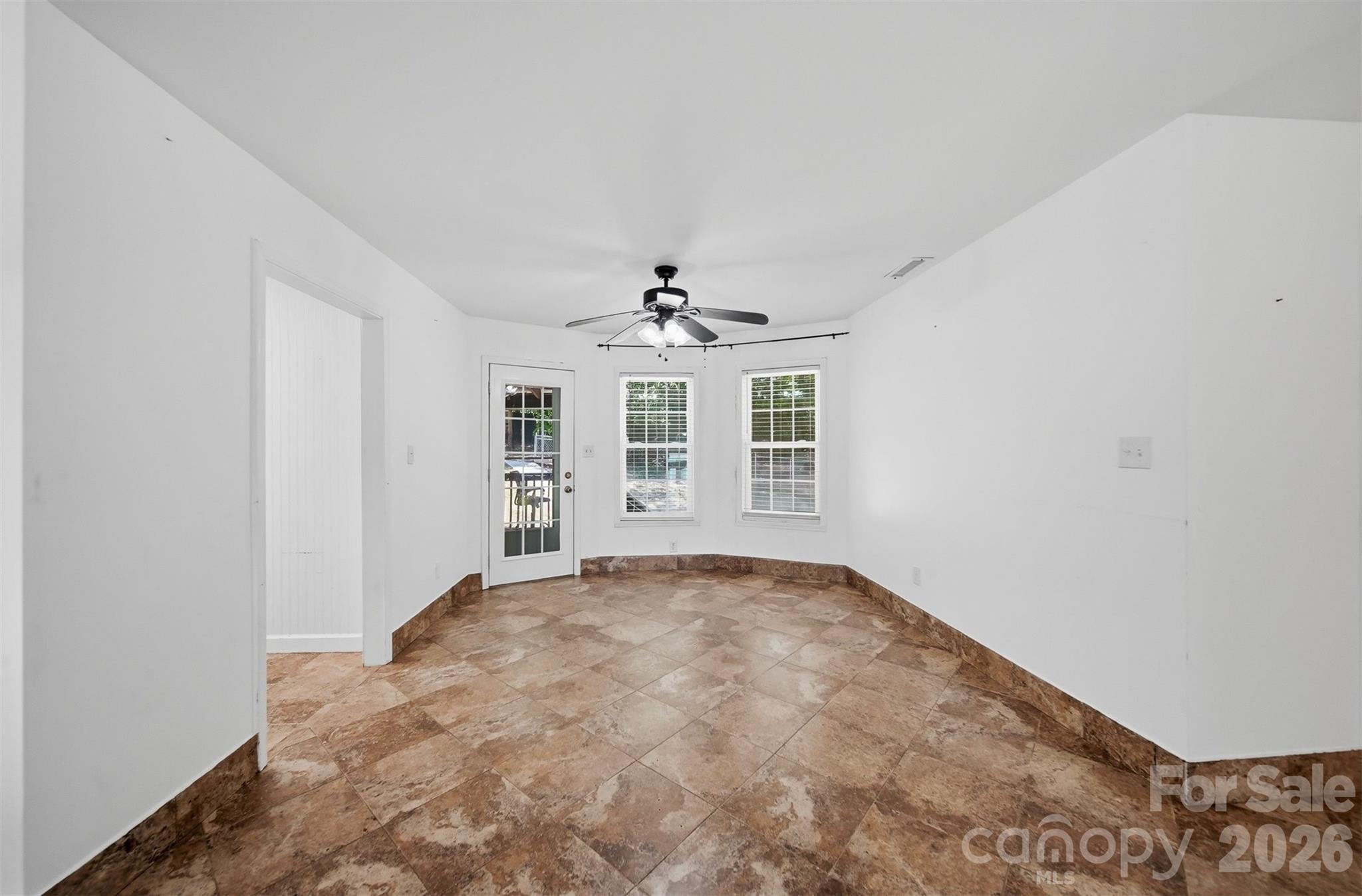 107 Cliffwood Drive Property Photo 6