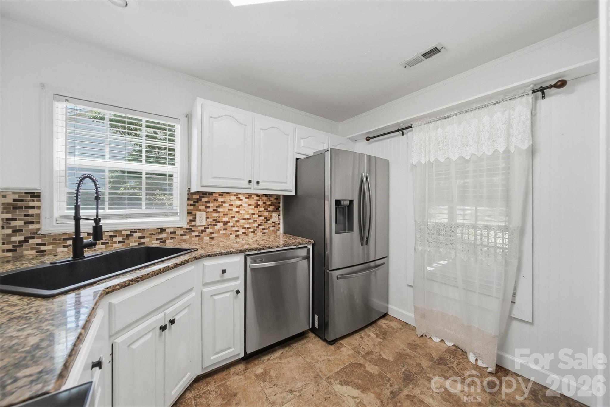 107 Cliffwood Drive Property Photo 11
