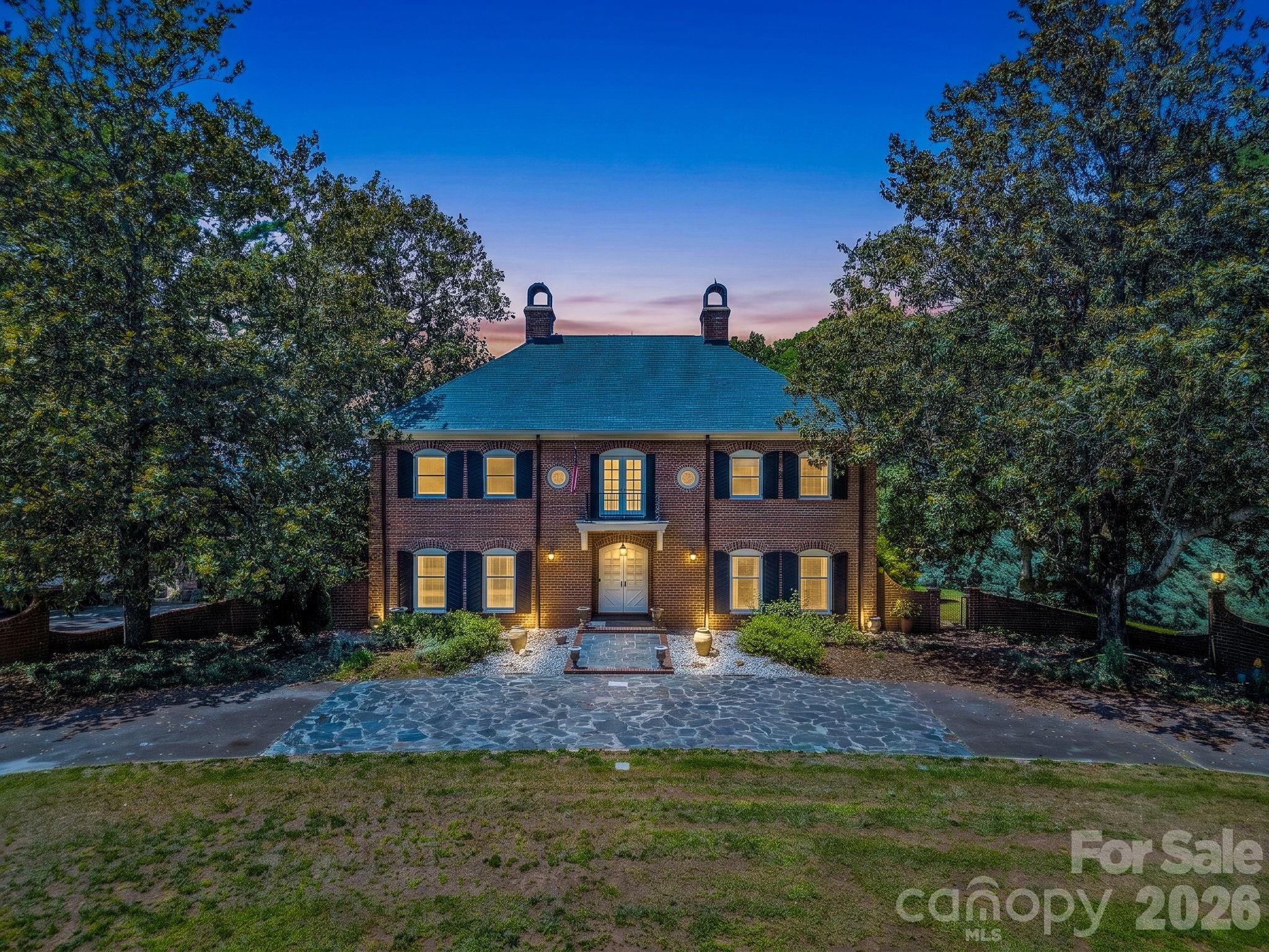 590 Miller Road Property Photo 1