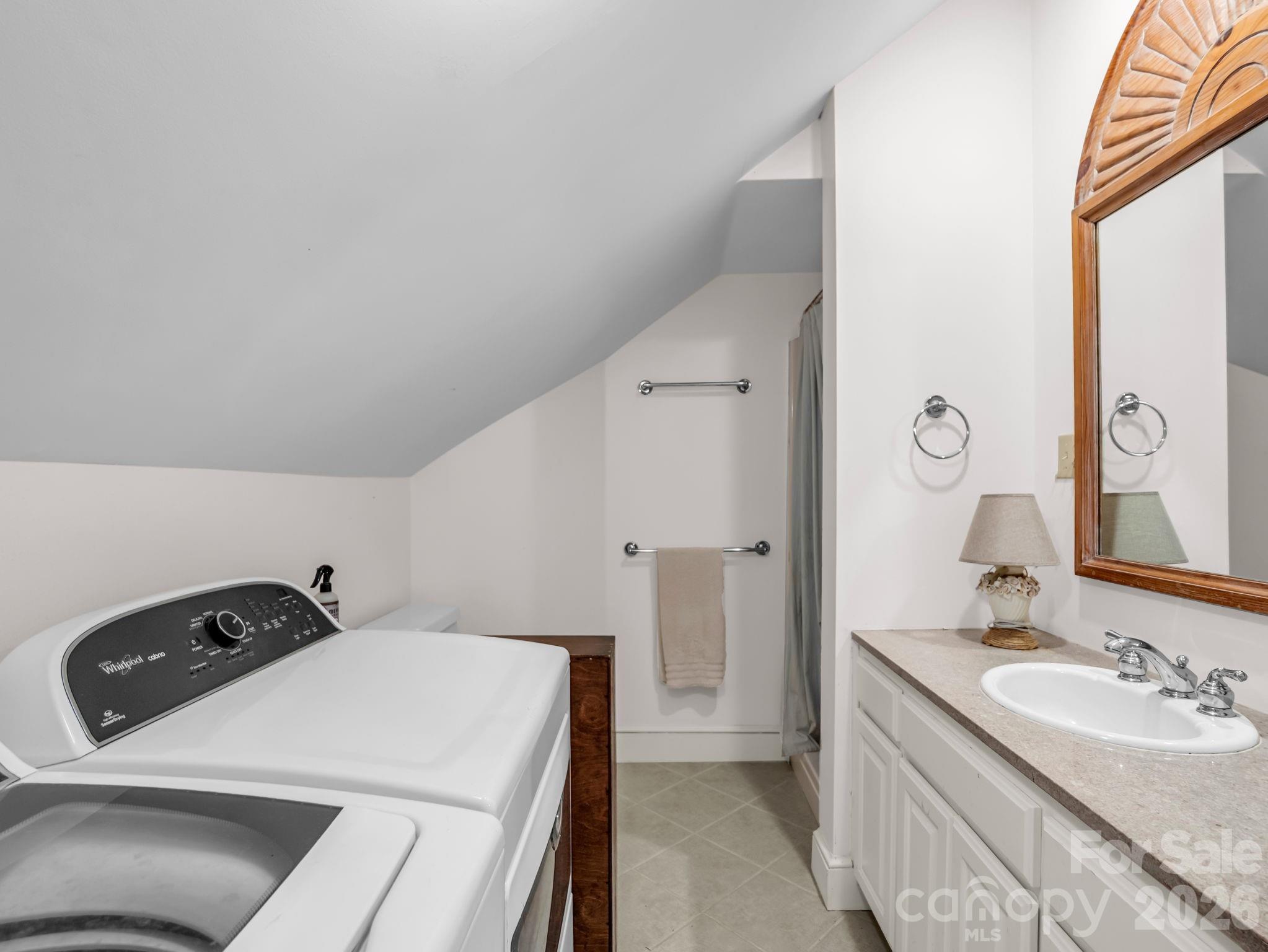 590 Miller Road Property Photo 38