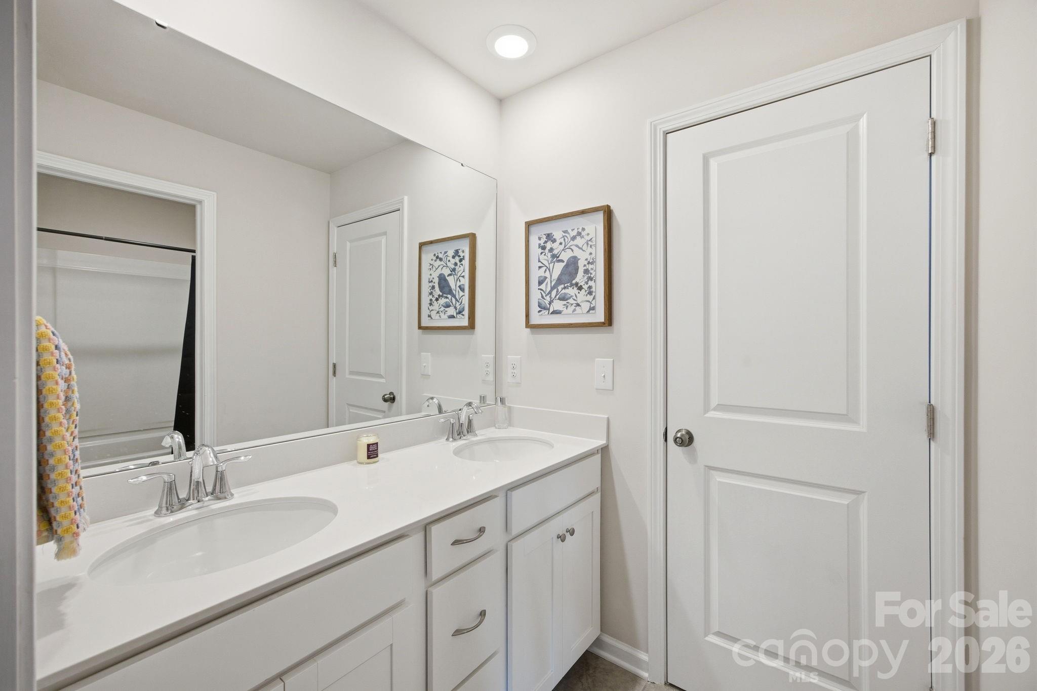 5688 Newton Way Property Photo 25