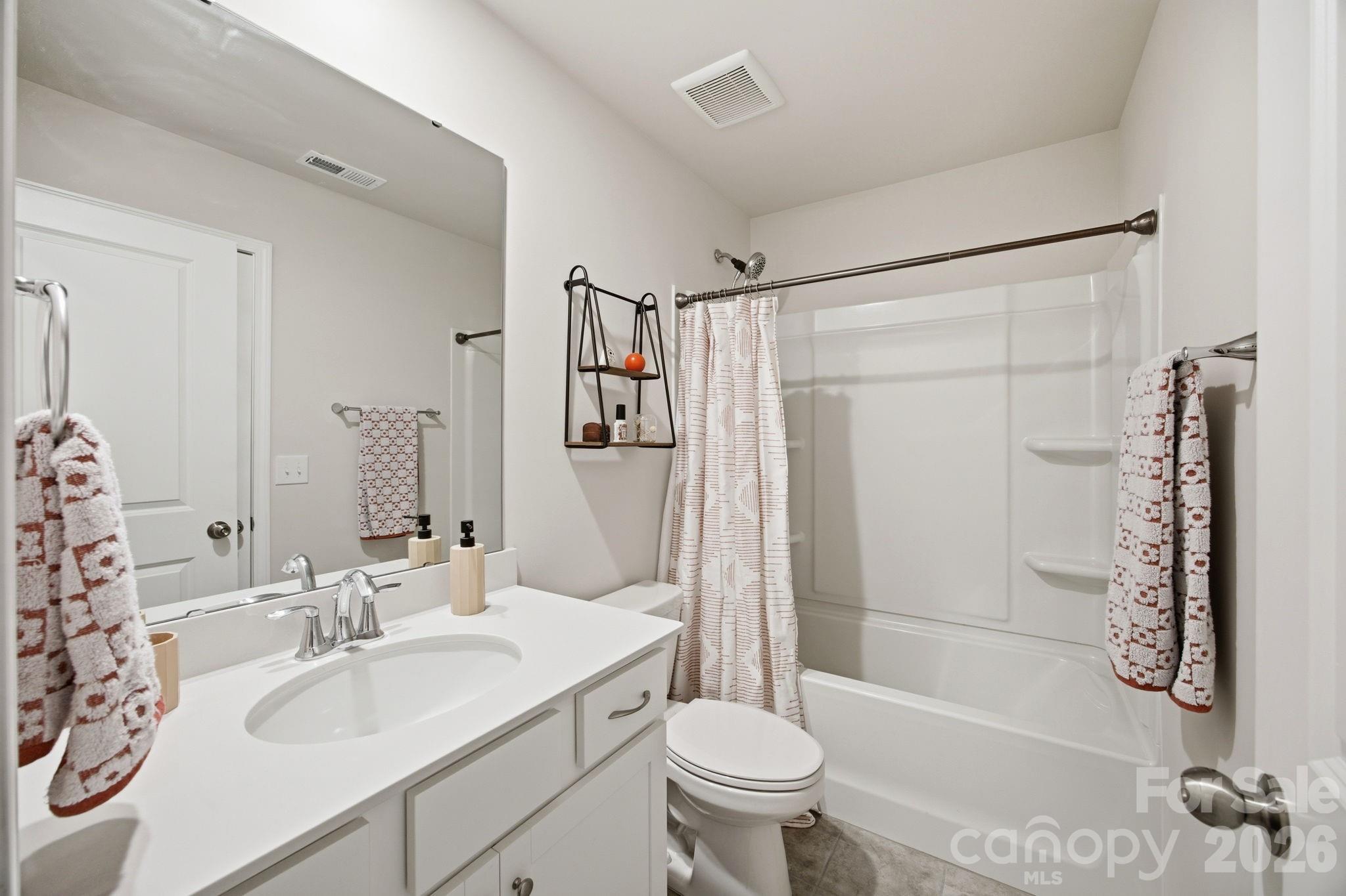 5688 Newton Way Property Photo 30