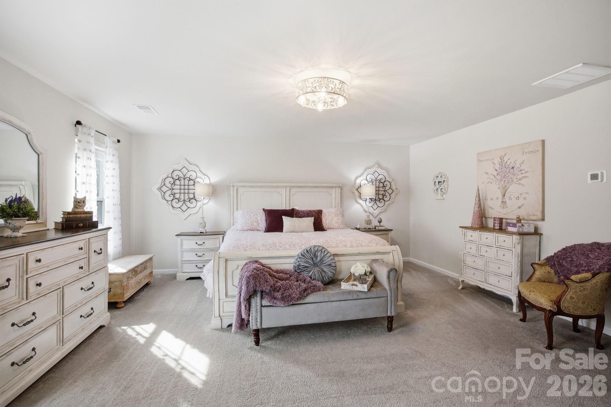 5688 Newton Way Property Photo 32