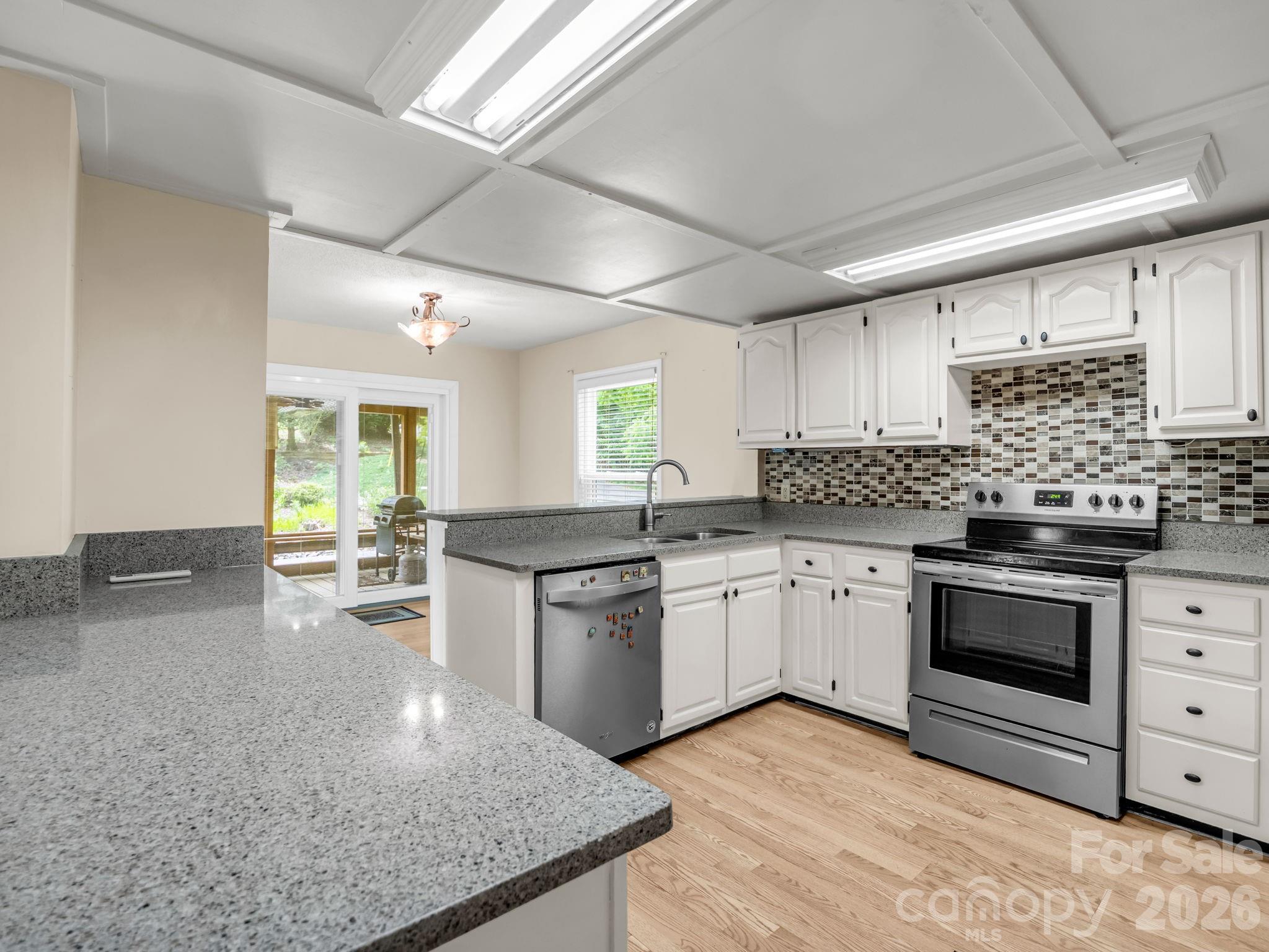 117 Willow Way Property Photo 36