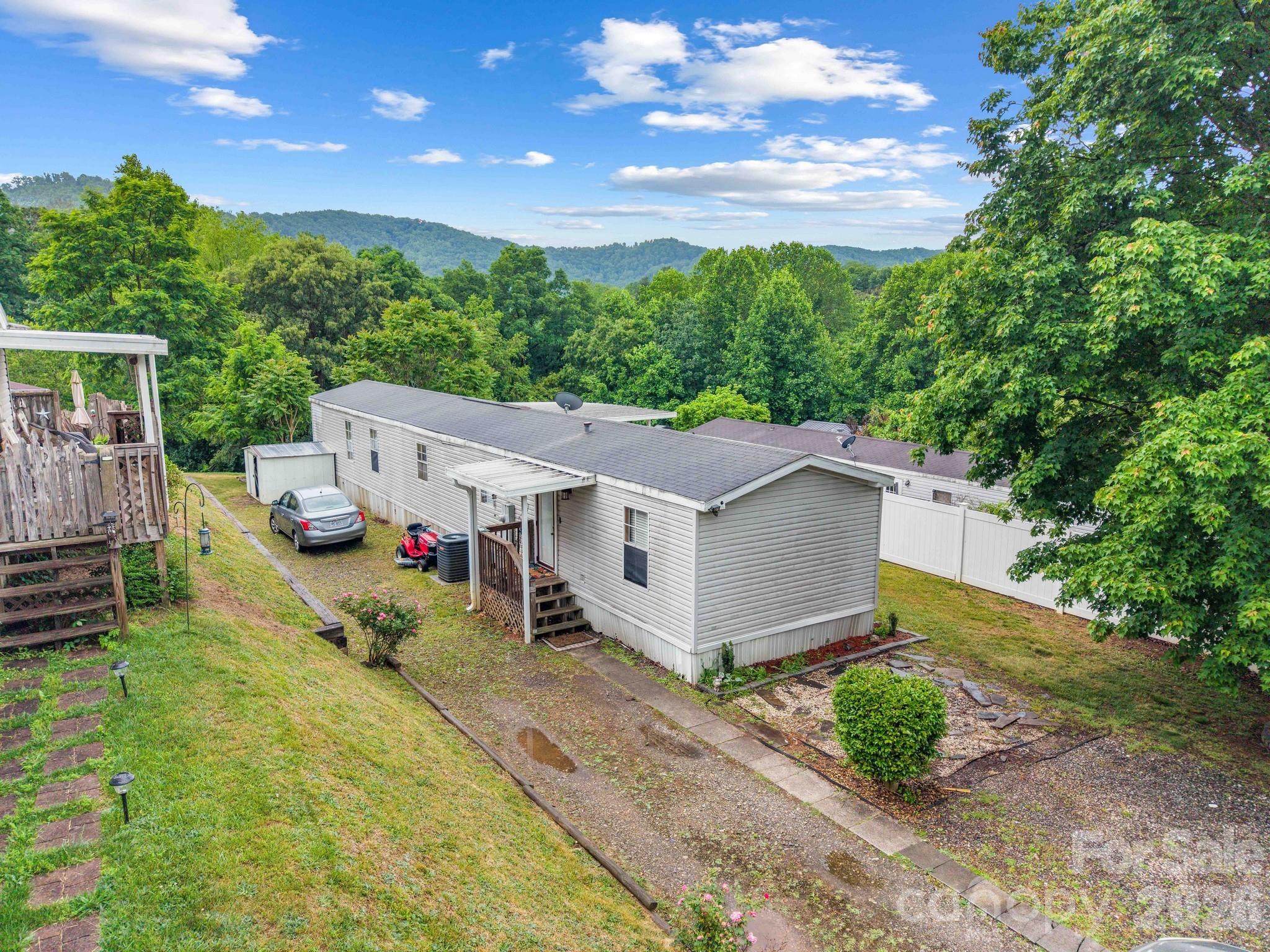 15 Spring Street Property Photo 2