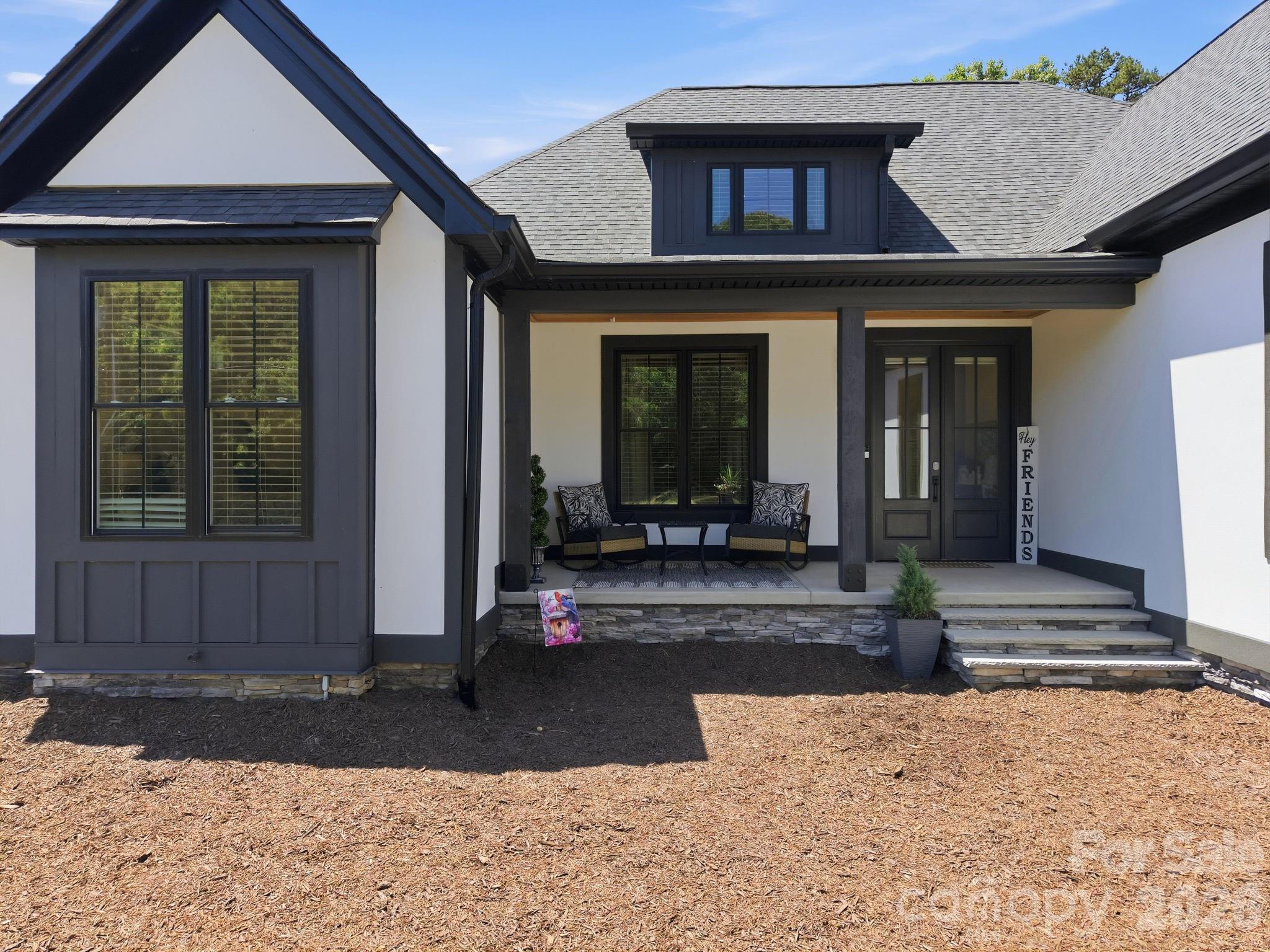 8815 Bringle Ferry Road Property Photo 4