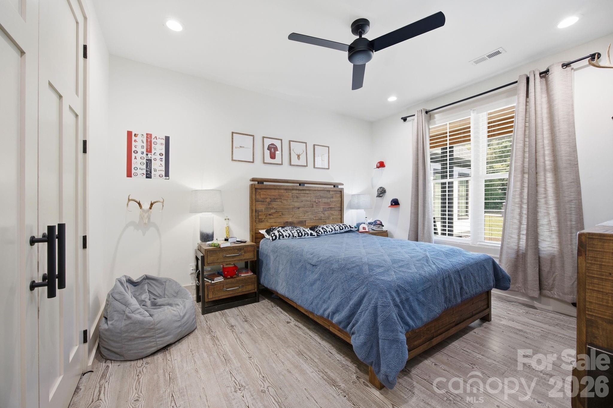 8815 Bringle Ferry Road Property Photo 25