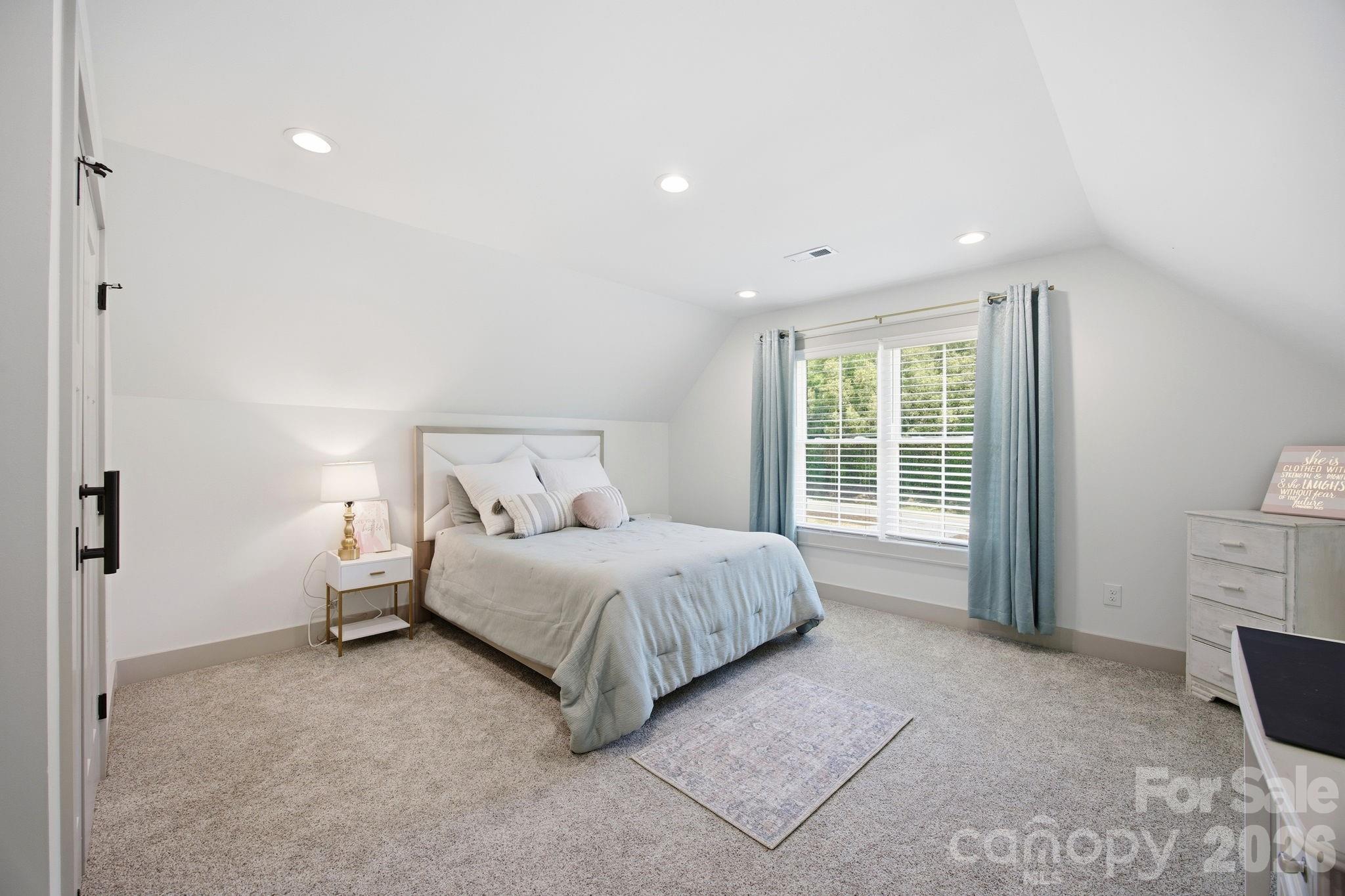 8815 Bringle Ferry Road Property Photo 33