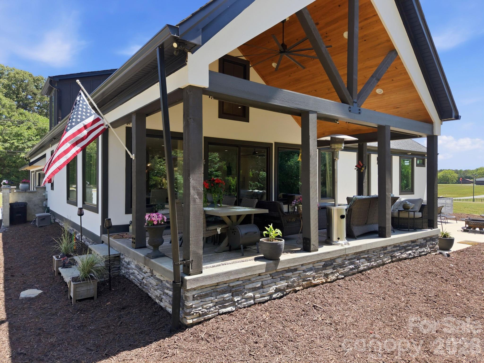 8815 Bringle Ferry Road Property Photo 41