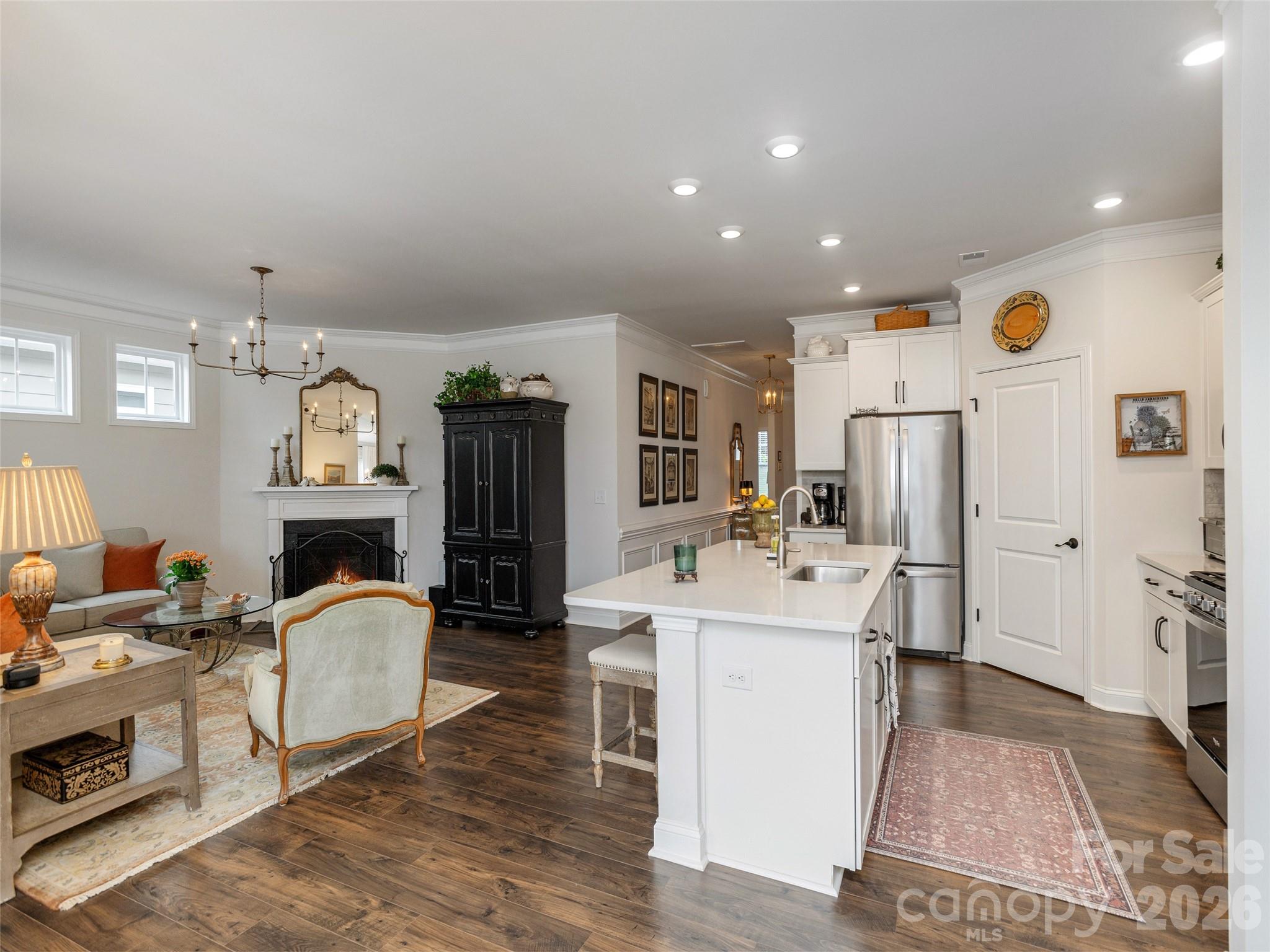 743 Summerfield Place Property Photo 14