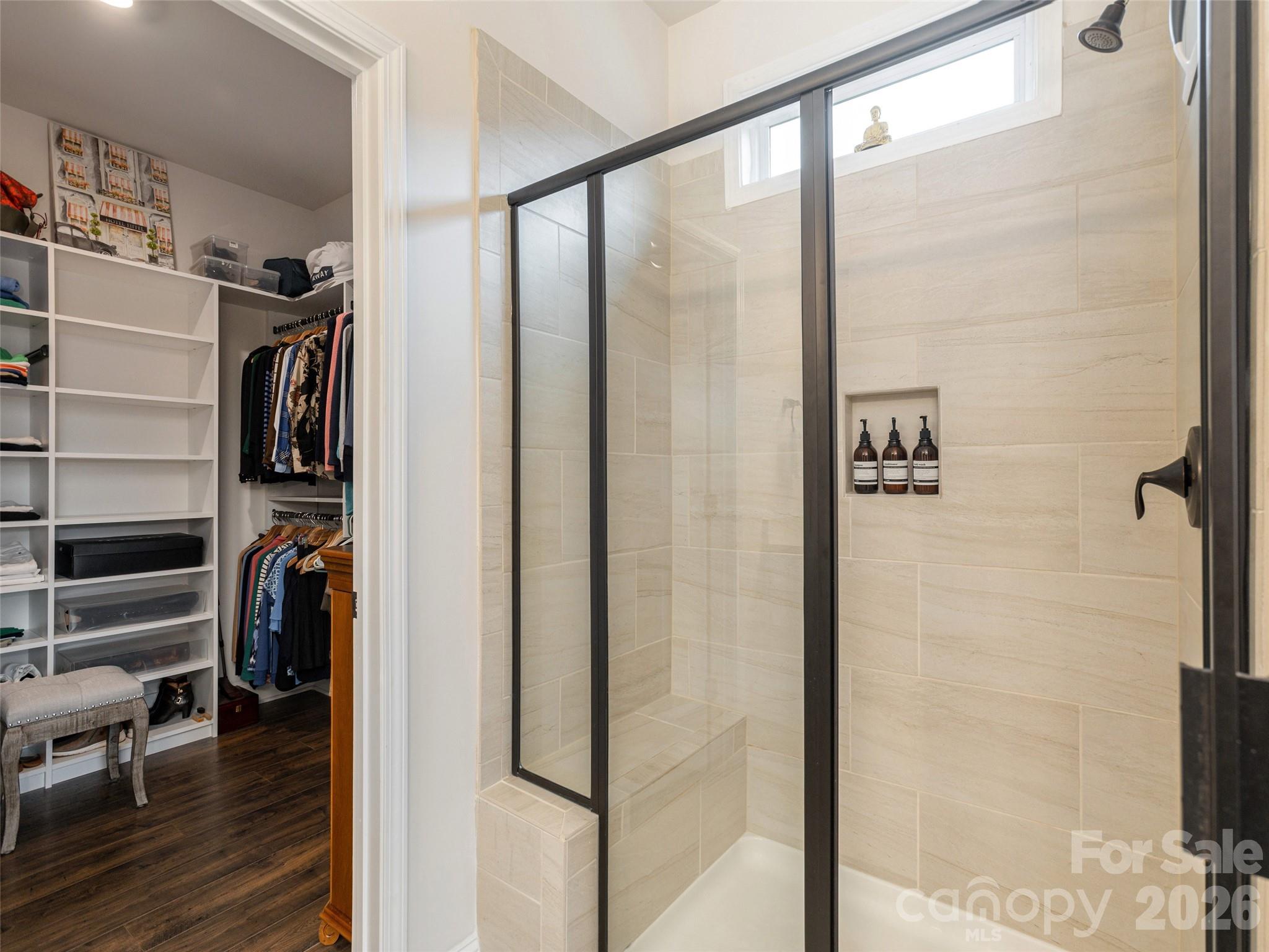 743 Summerfield Place Property Photo 24