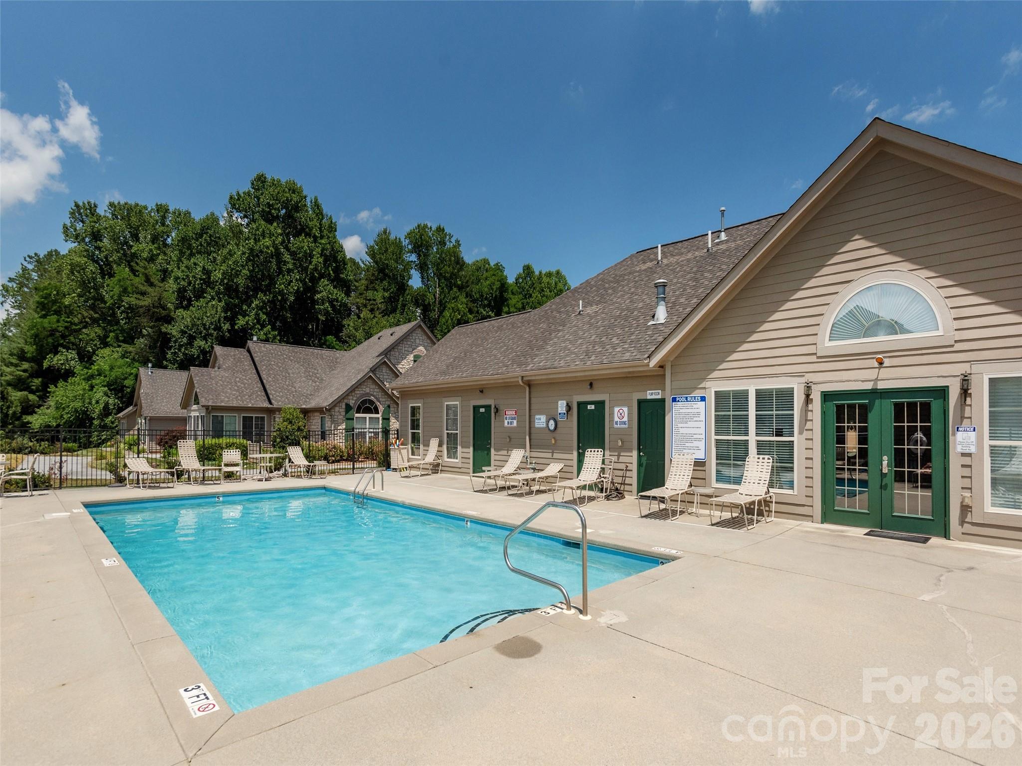 743 Summerfield Place Property Photo 41