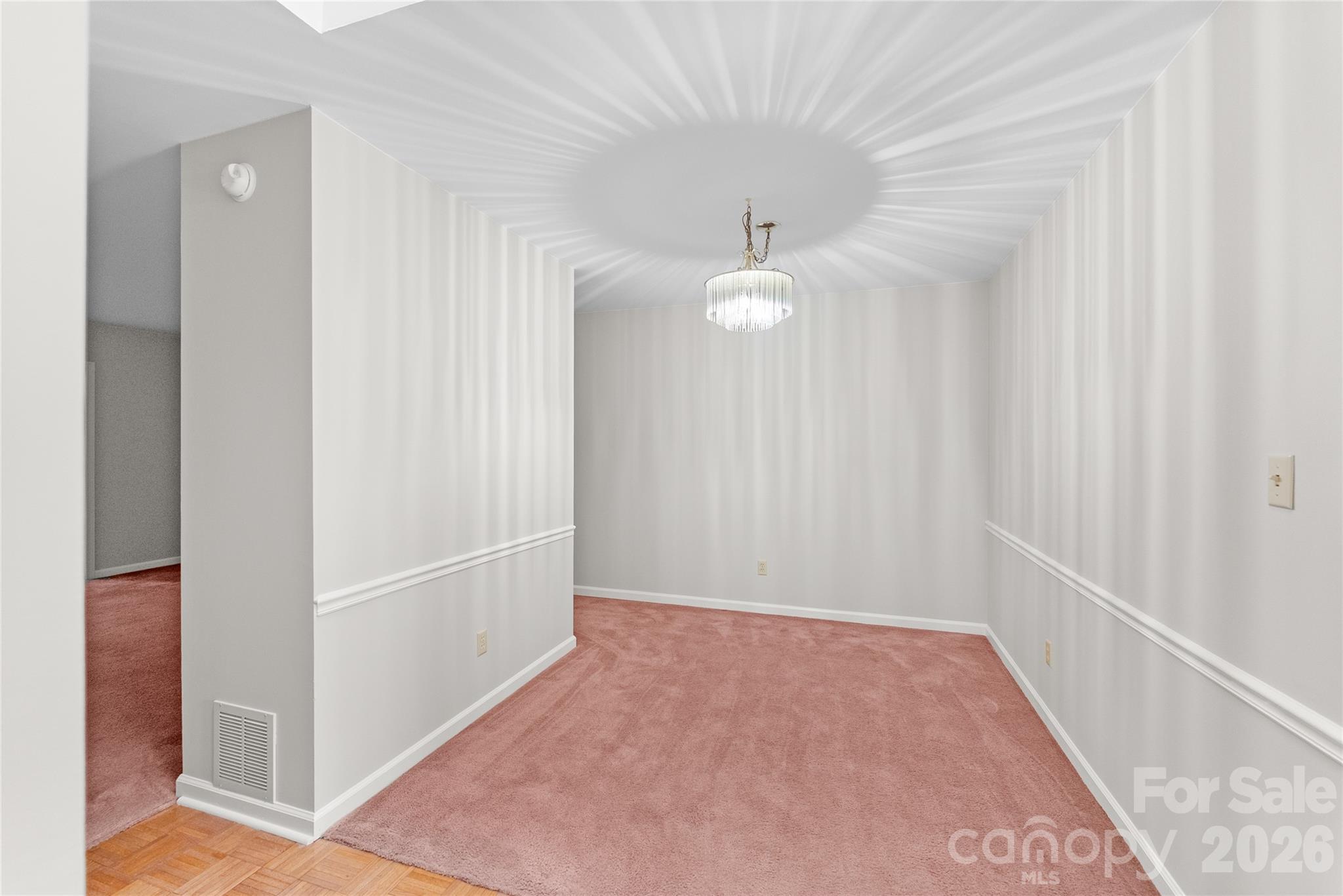 4102 Dominic Lane Property Photo 5