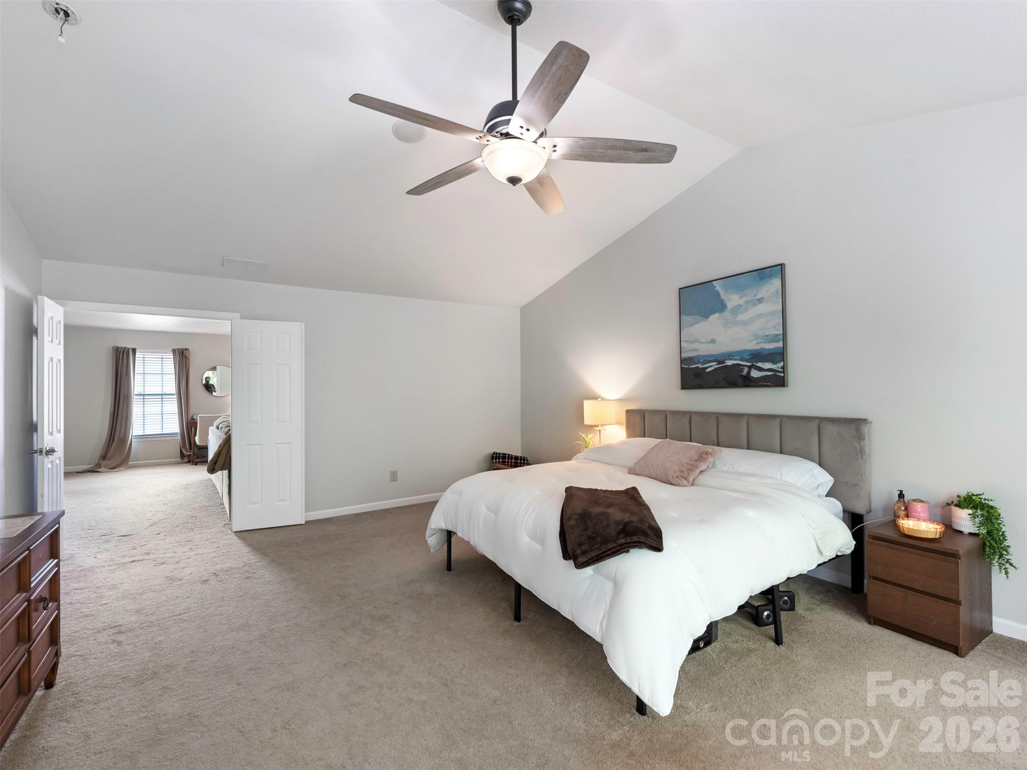 941 Capetown Lane Property Photo 13