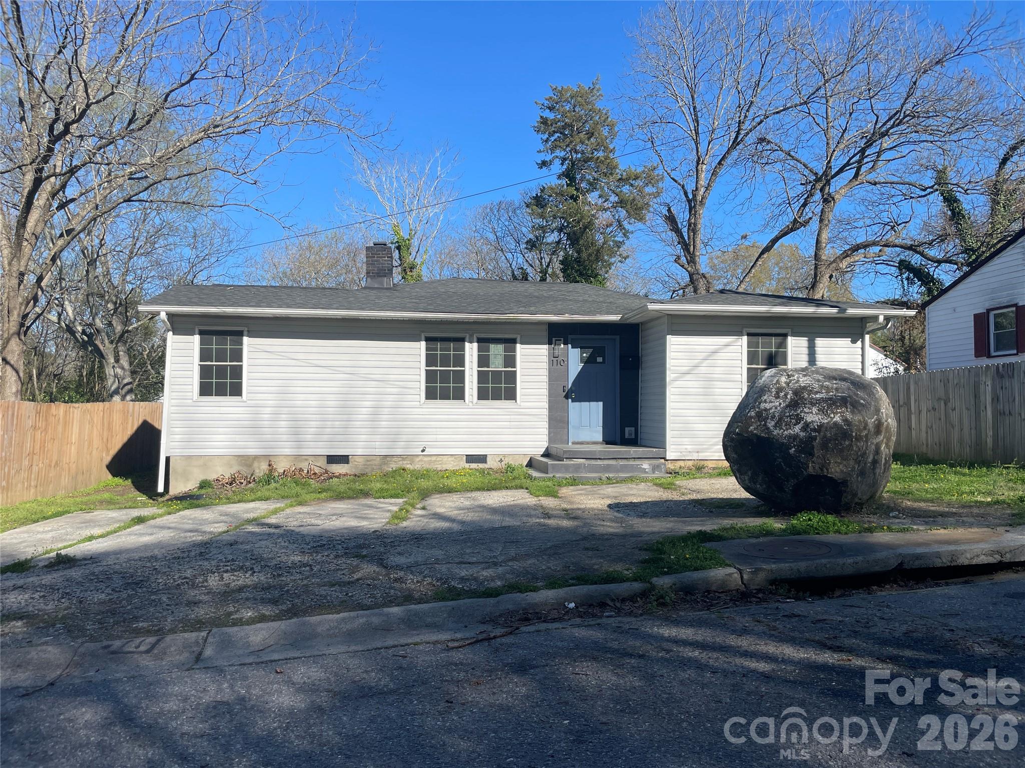 110 Sterling Street Property Photo 1