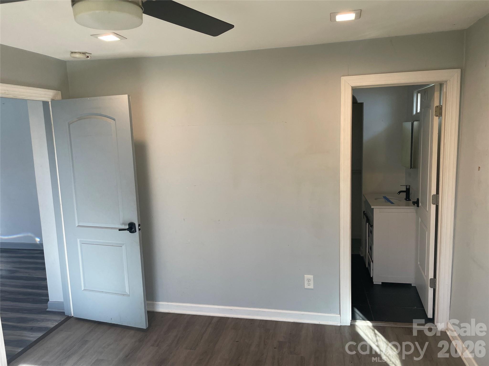 110 Sterling Street Property Photo 7