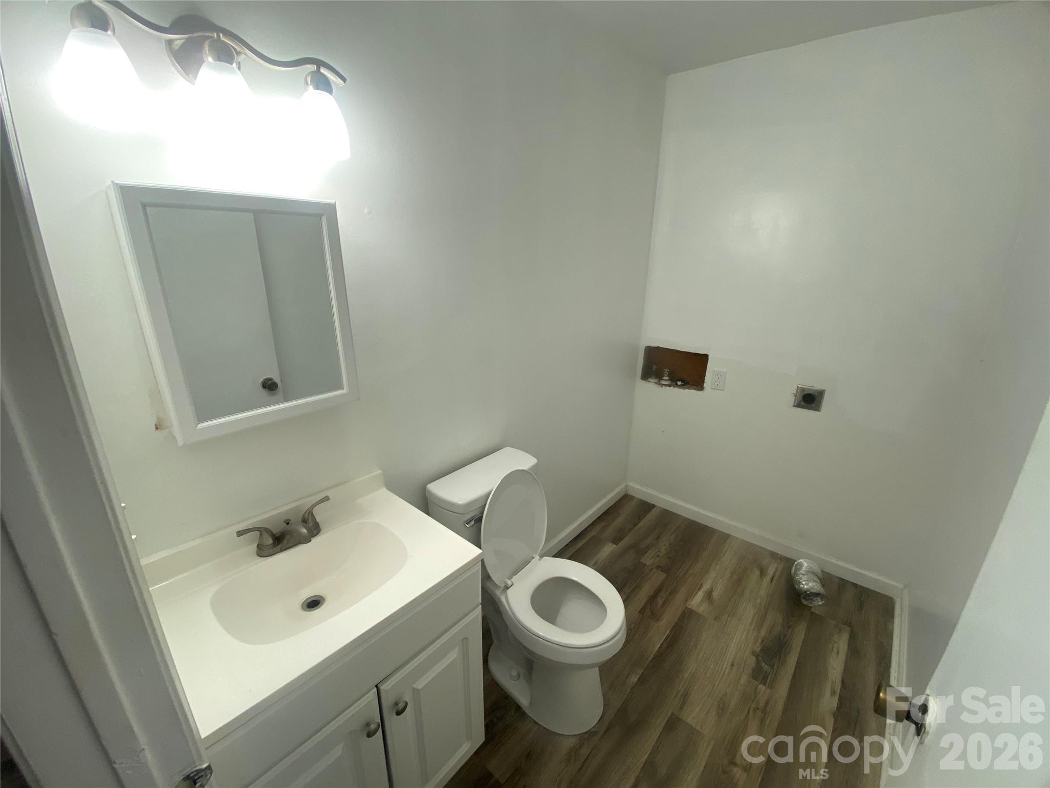 788 Coley Road Property Photo 9