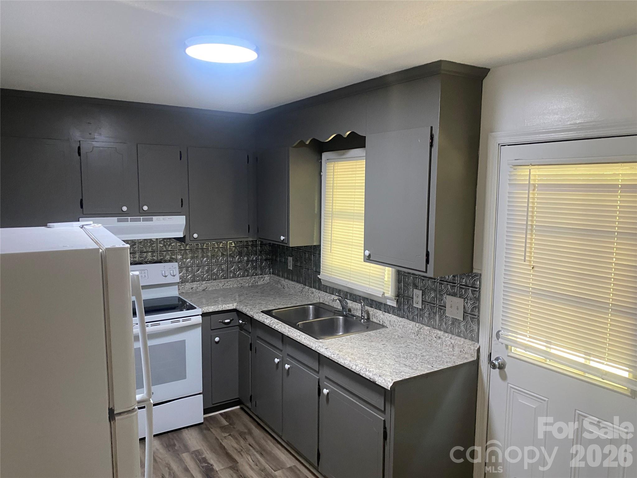 788 Coley Road Property Photo 34