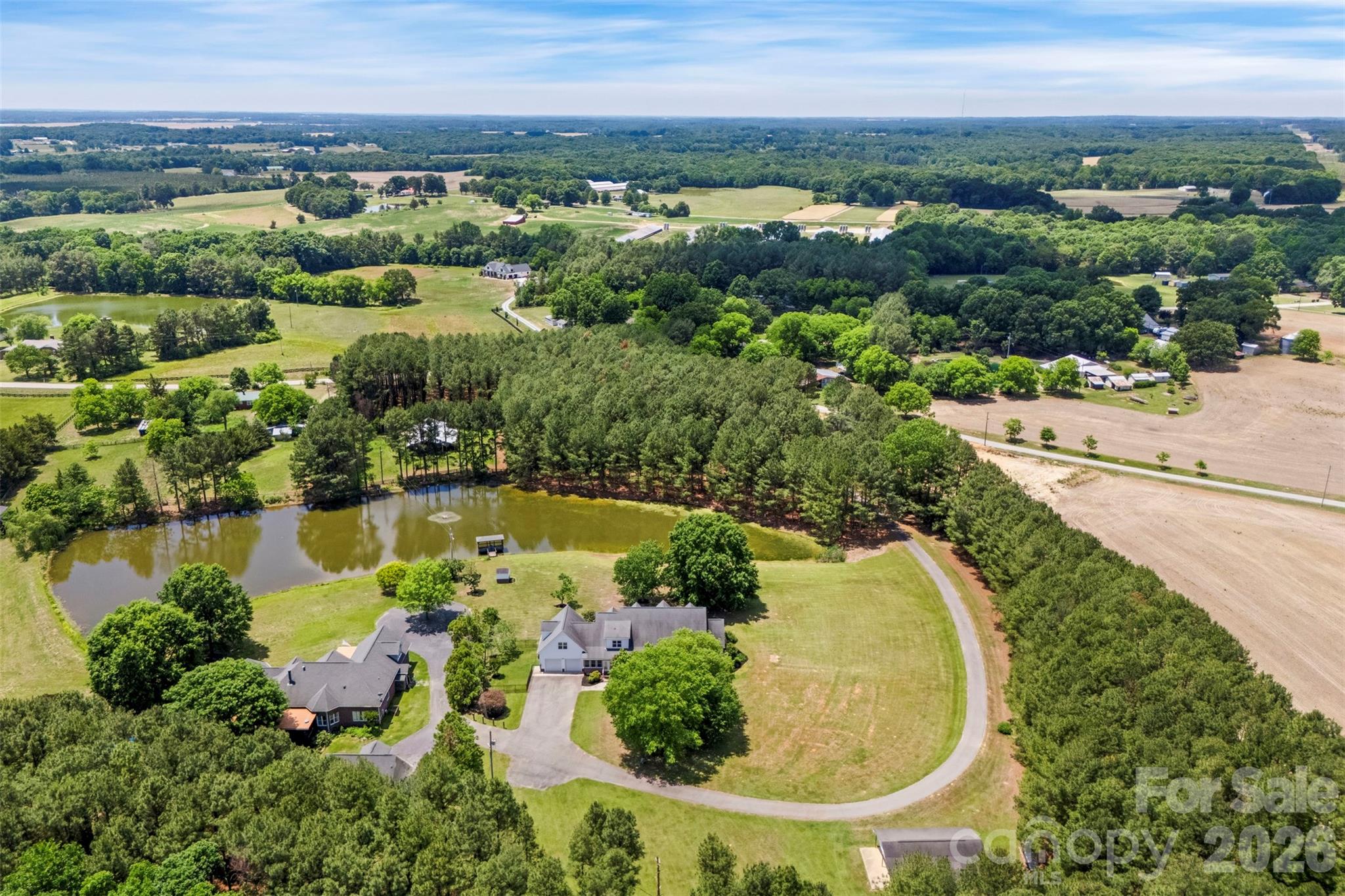 5639 White Store Road Property Photo 1