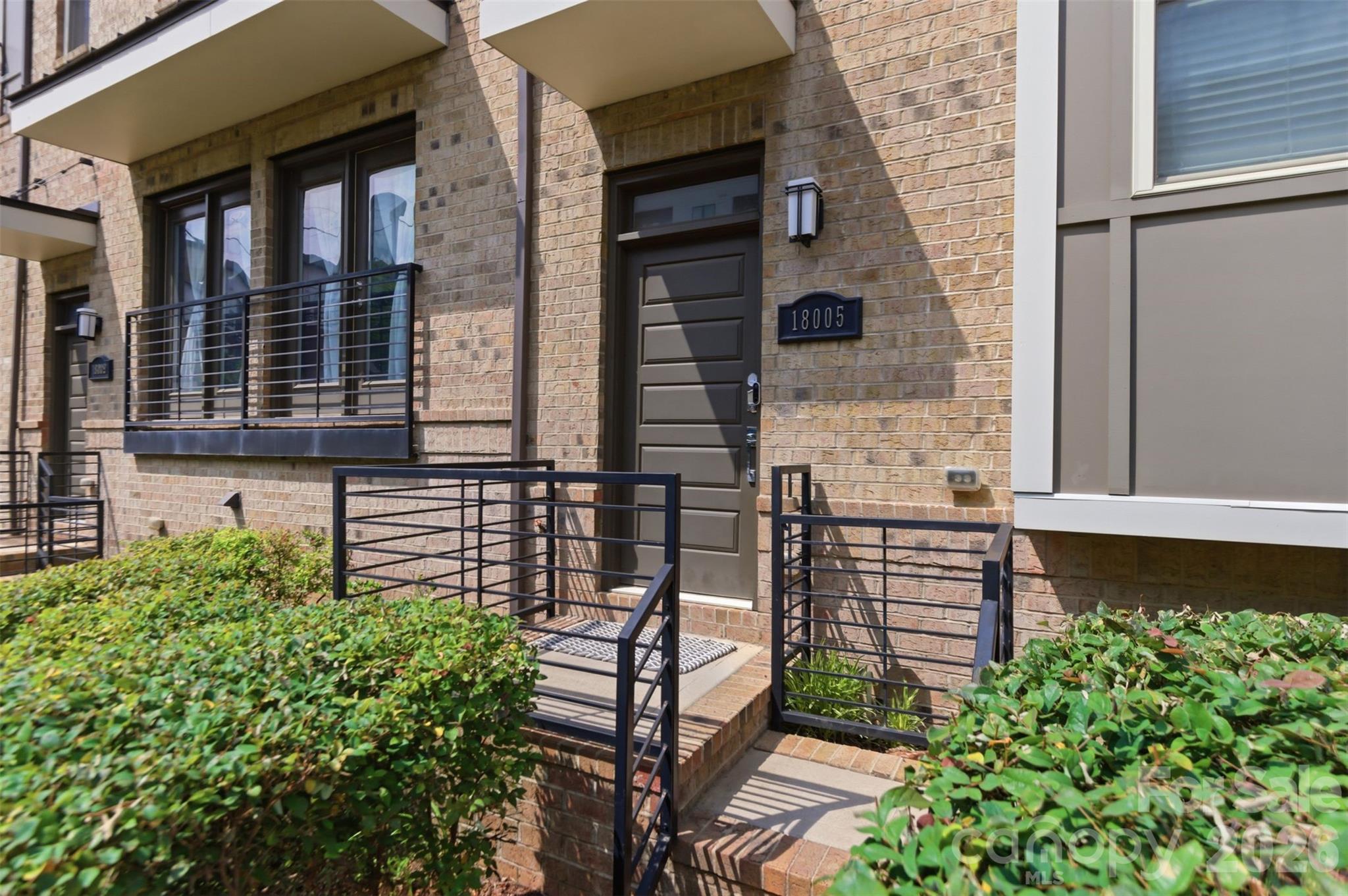 18005 Nolita Lane Property Photo 4
