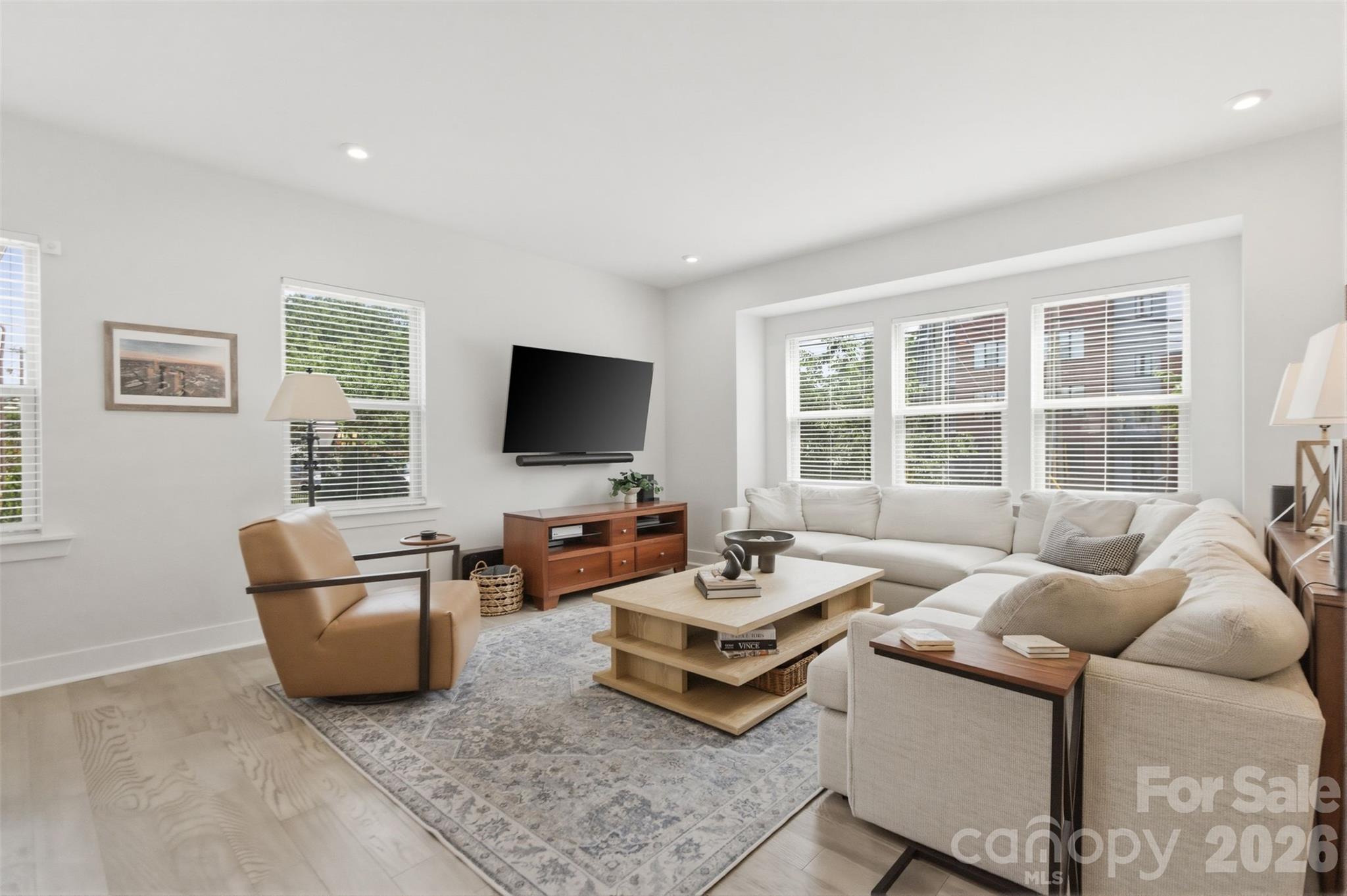 18005 Nolita Lane Property Photo 5