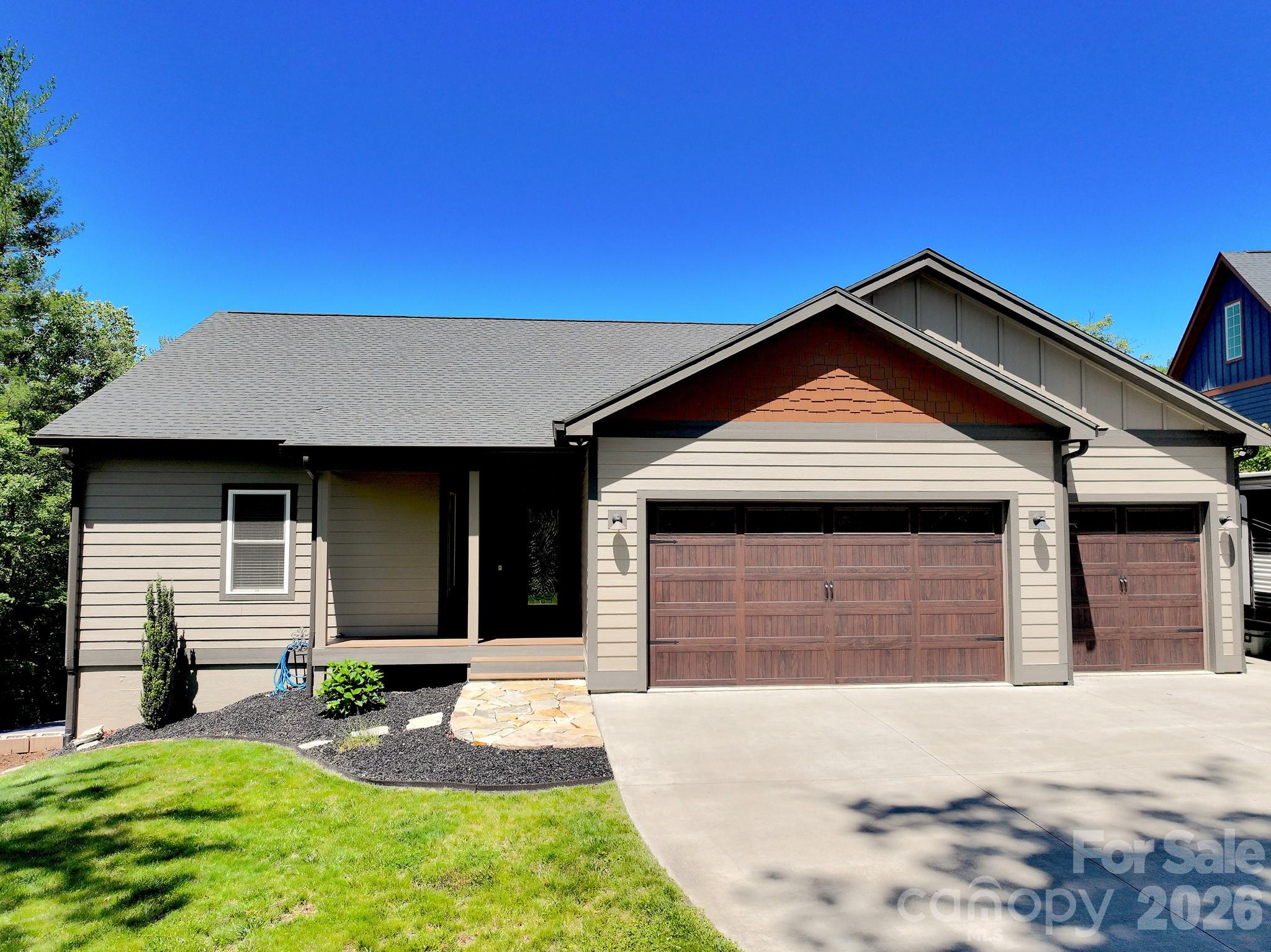 156 Dogwood Drive Property Photo 2