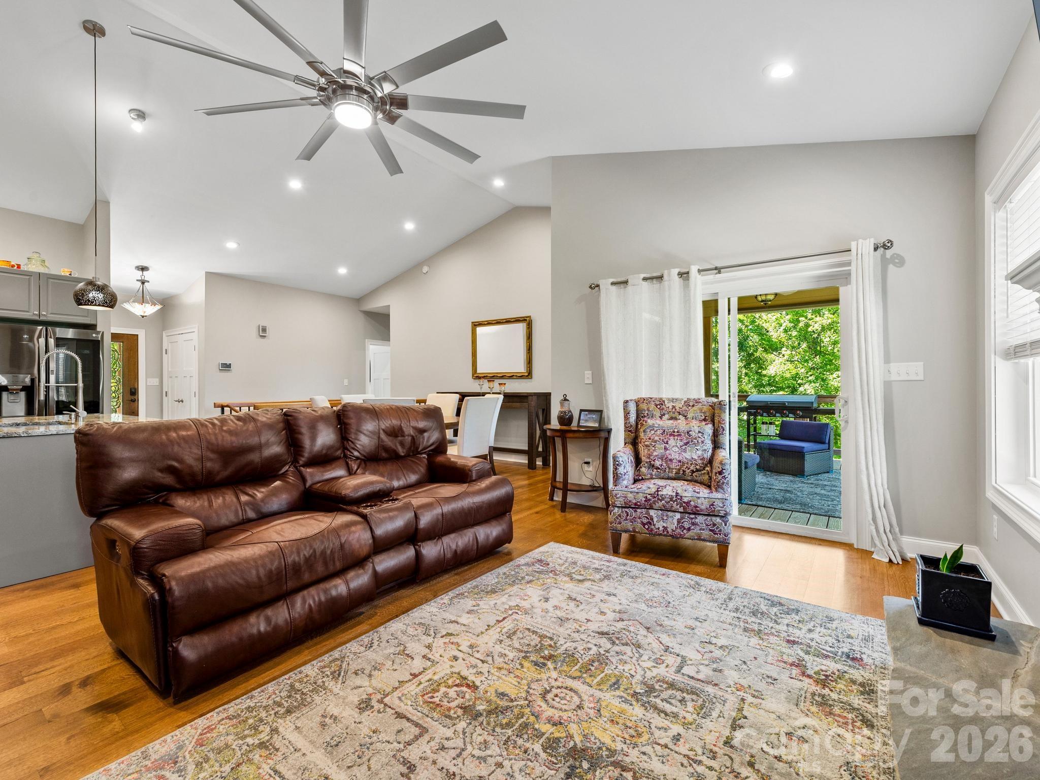 156 Dogwood Drive Property Photo 8