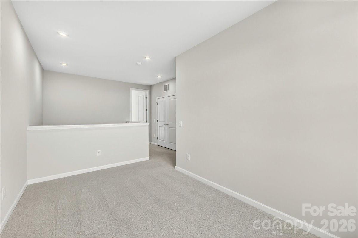 6049 Longar Lane Property Photo 16
