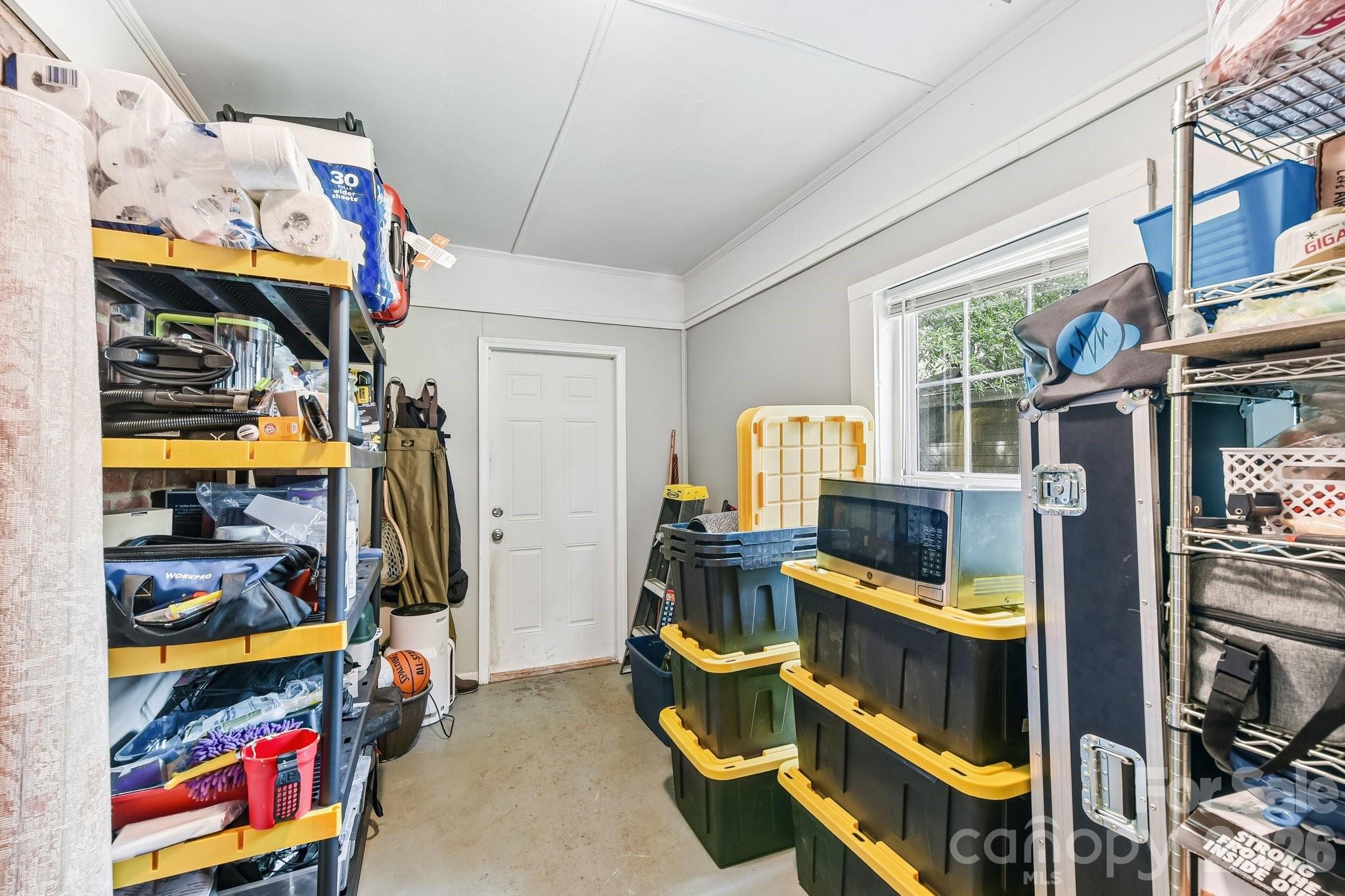 933 Clanton Road Property Photo 17