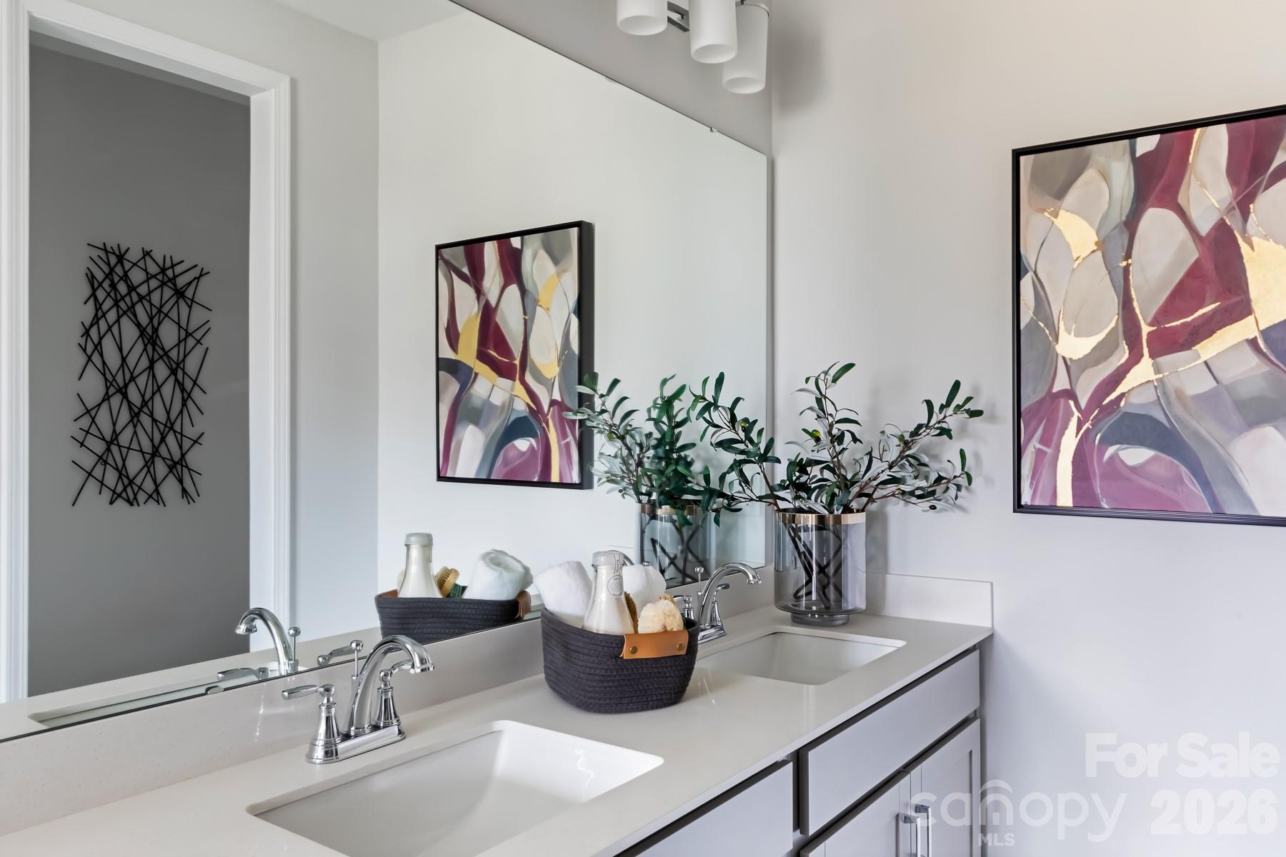 6045 Longar Lane Property Photo 10