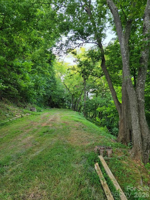 588 Us 25/70 Highway Property Photo 6