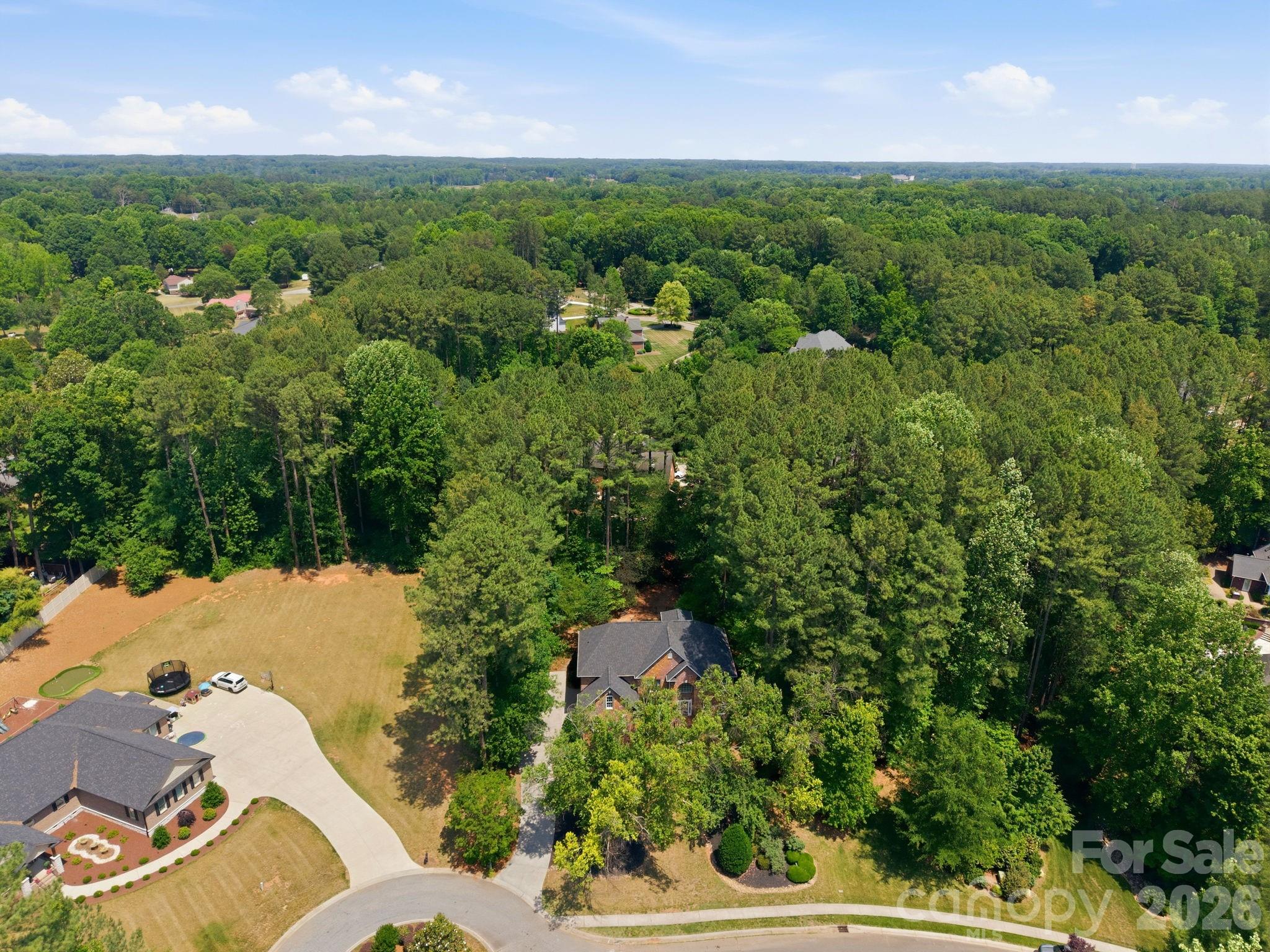 125 Wyndham Way Property Photo 6