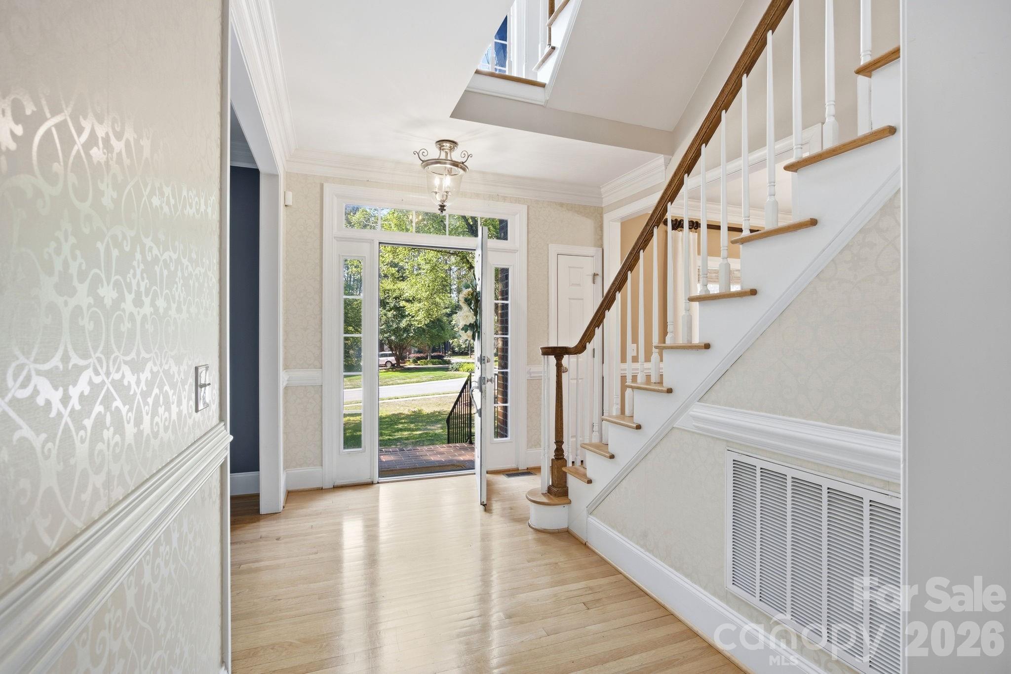 125 Wyndham Way Property Photo 8