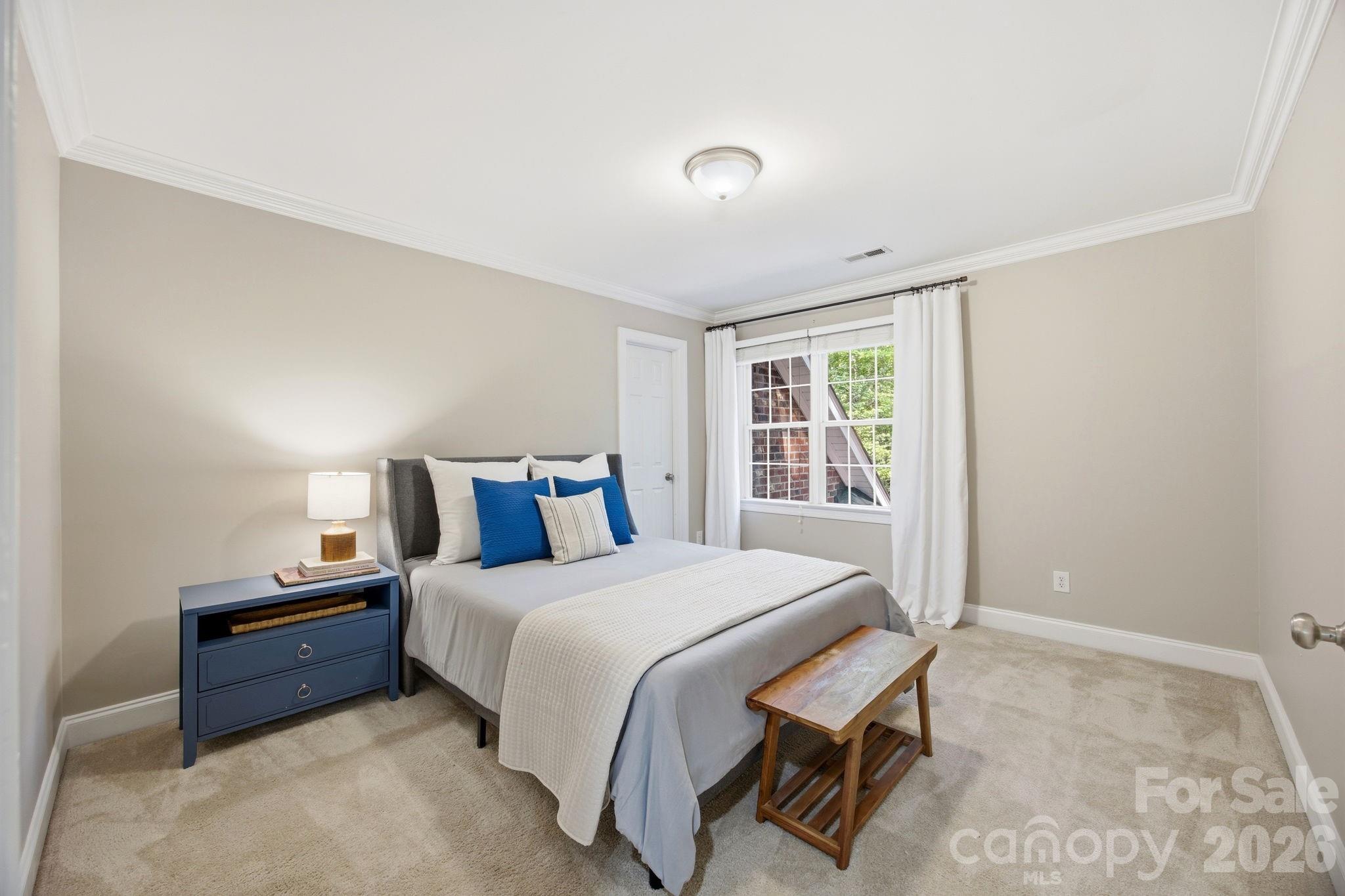 125 Wyndham Way Property Photo 33