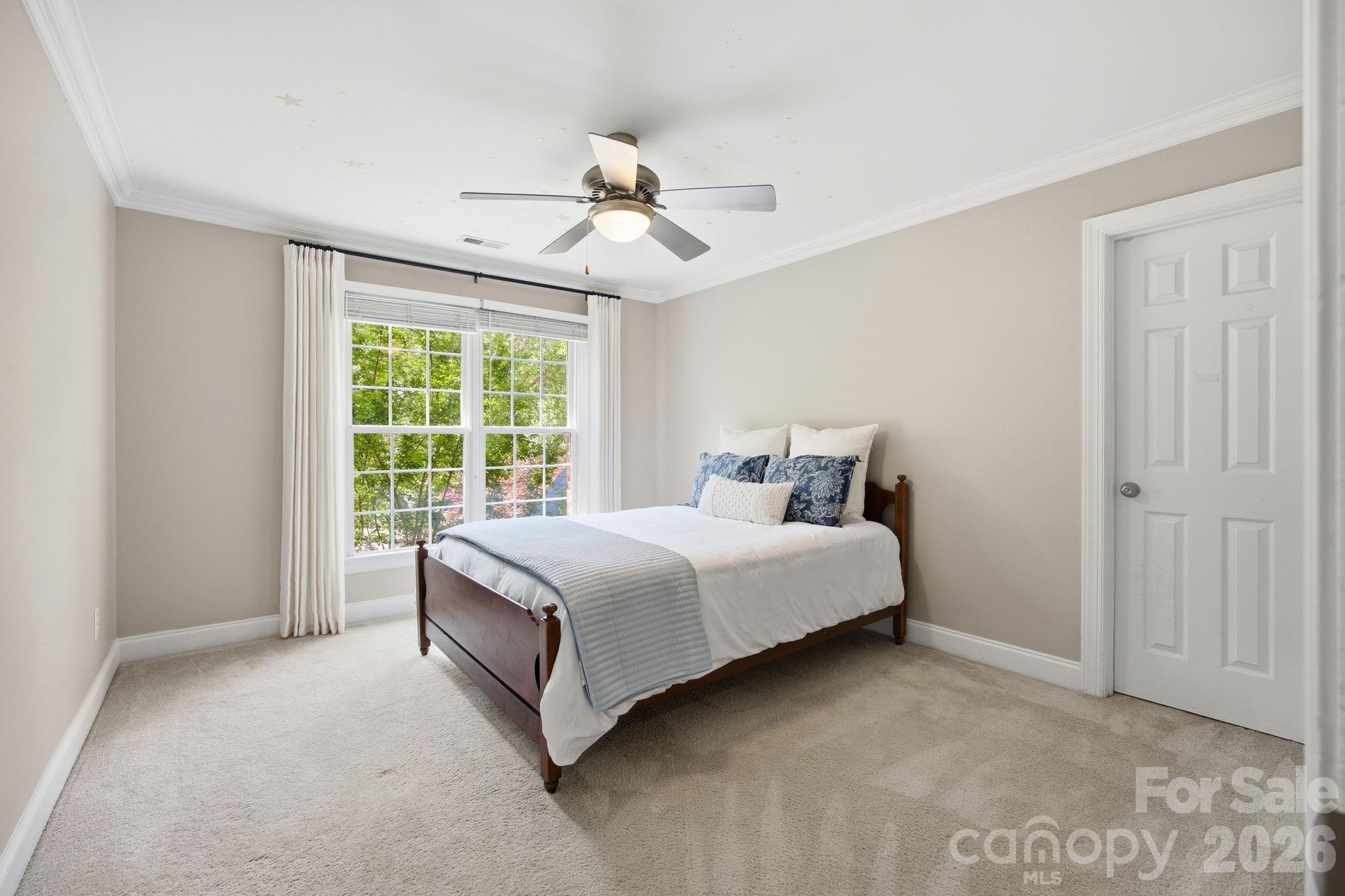 125 Wyndham Way Property Photo 34