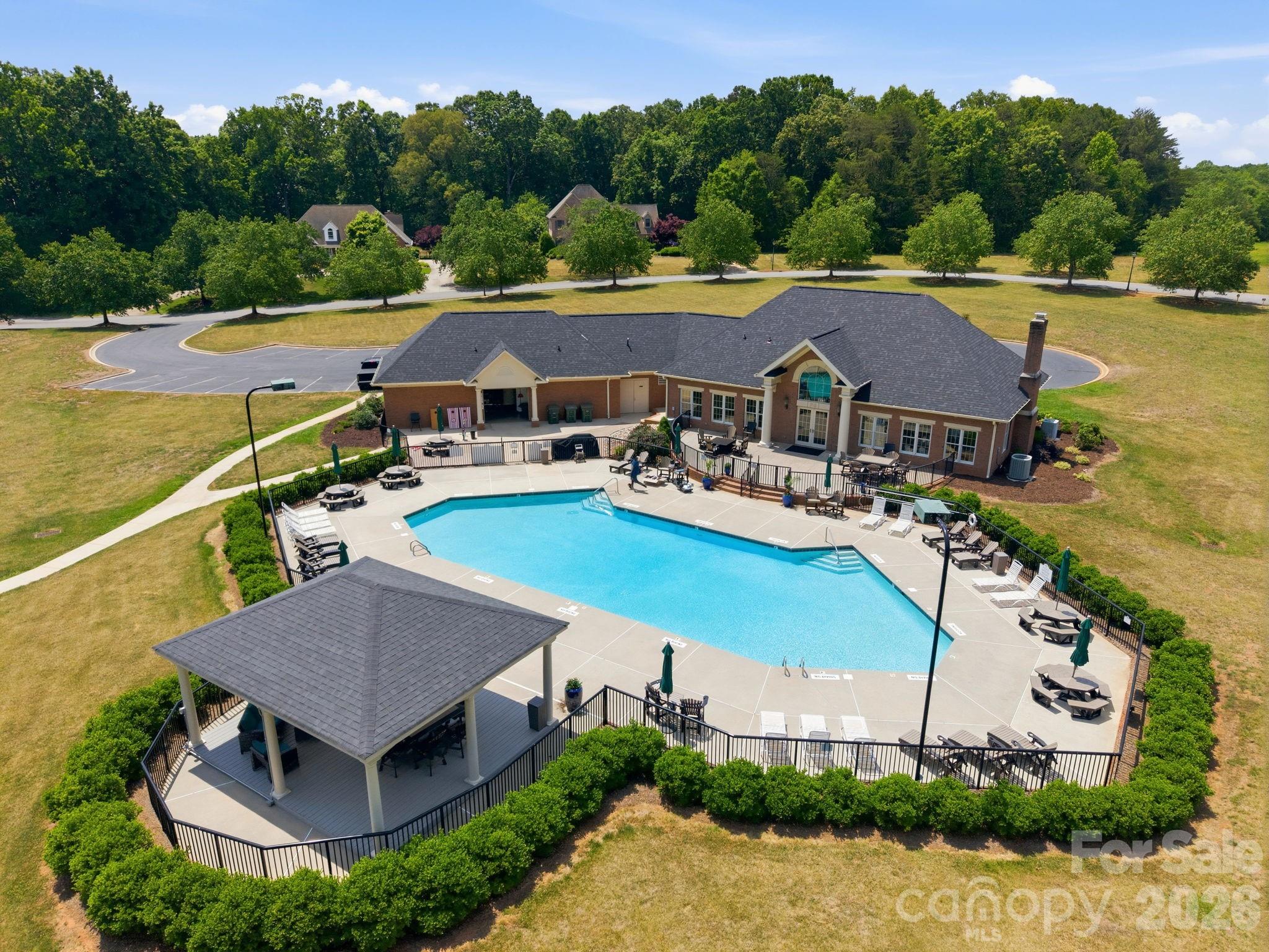 125 Wyndham Way Property Photo 48