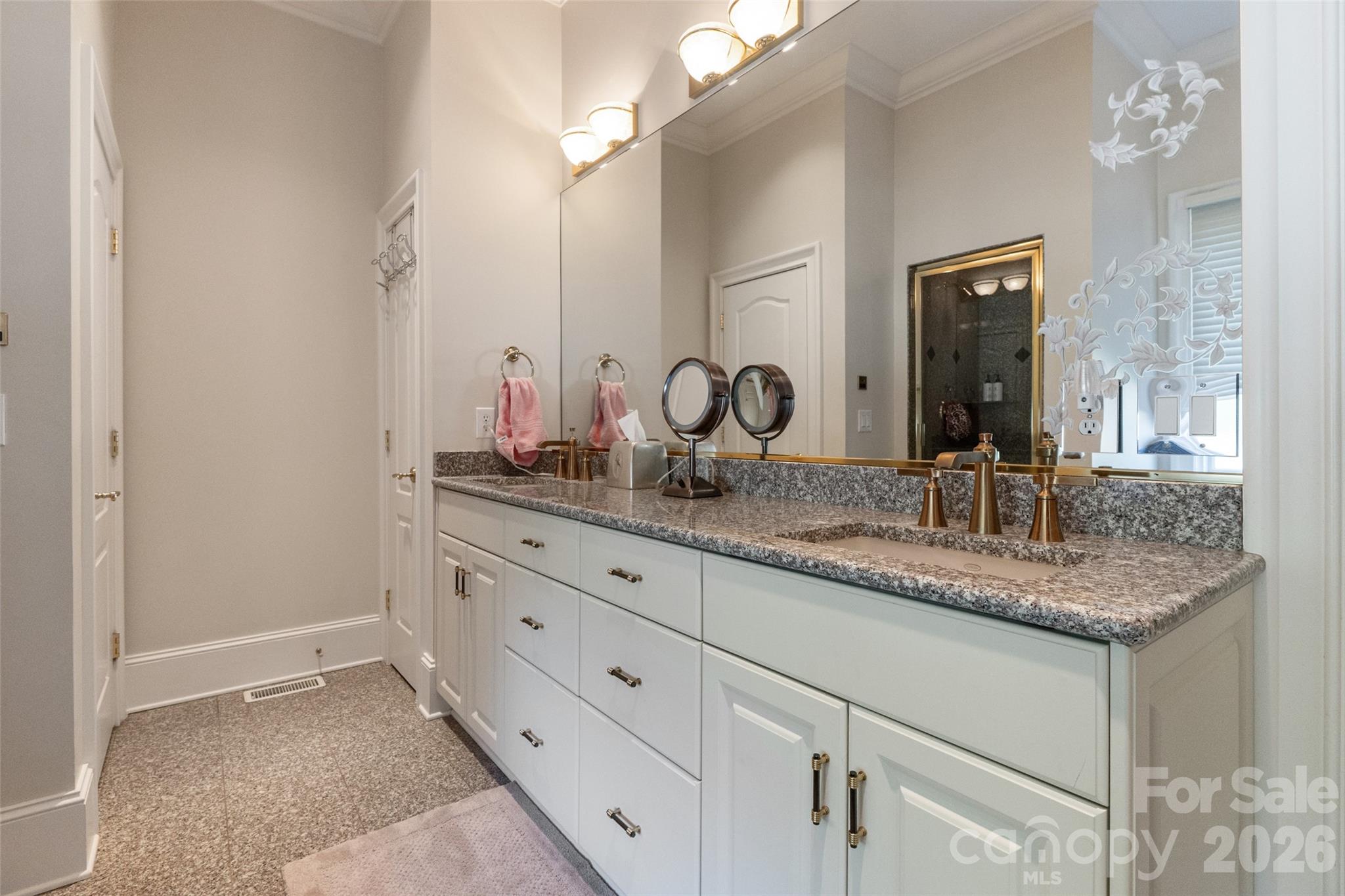 2971 Kaneland Court Property Photo 25